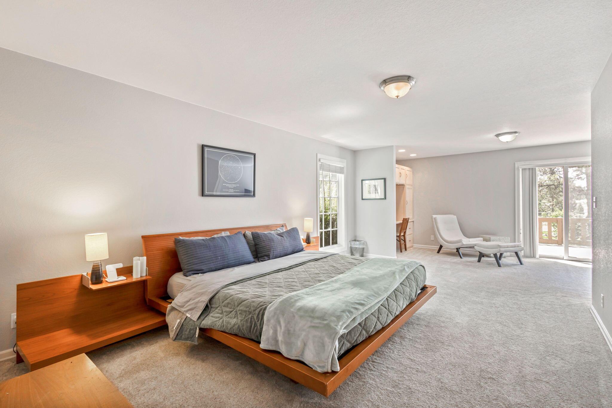 Bend, Oregon, 97702, United States, 4 Bedrooms Bedrooms, ,3 BathroomsBathrooms,Residential,Active,1907972