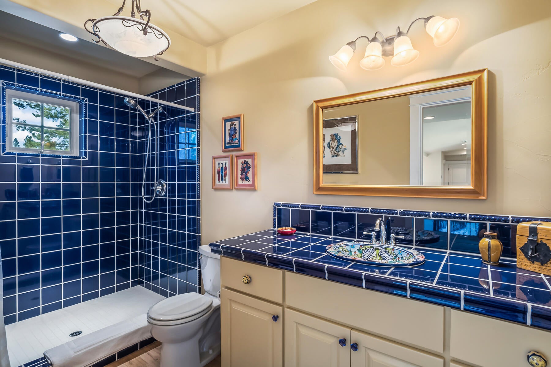 Bend, Oregon, 97707, United States, 5 Bedrooms Bedrooms, ,5 BathroomsBathrooms,Residential,Active,2044562