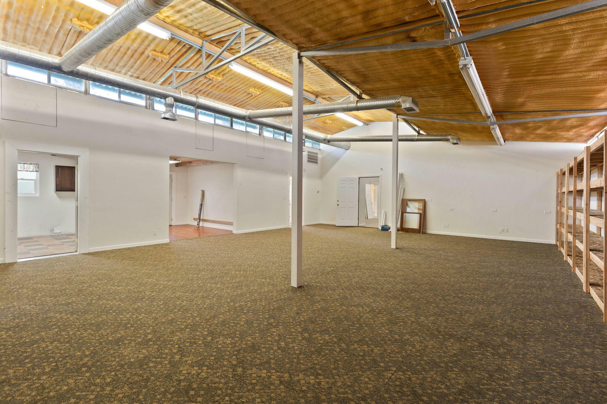 Grants Pass, Oregon, 97527, United States, ,6 BathroomsBathrooms,Residential,Active,1748769