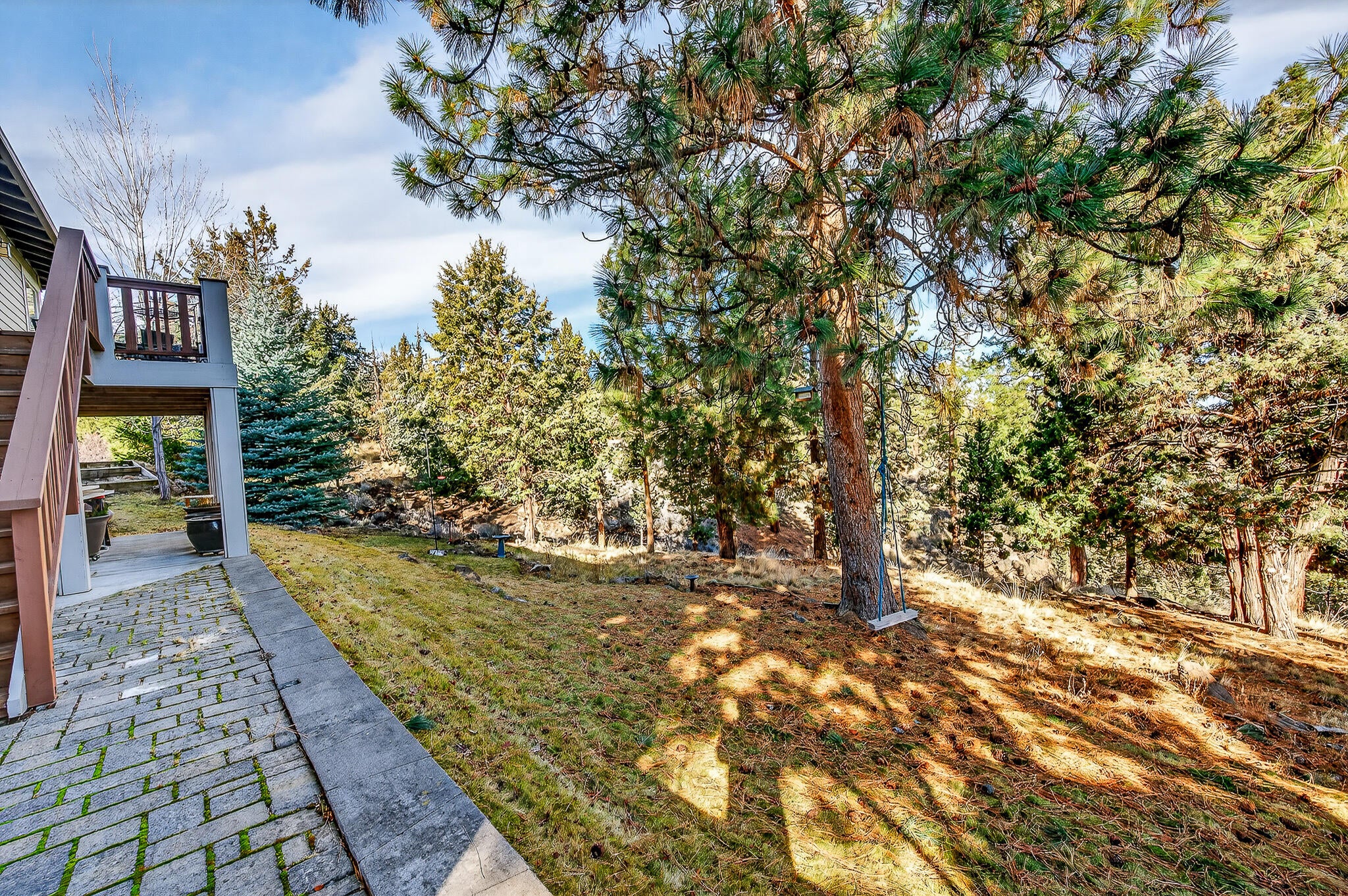 Bend, Oregon, 97703, United States, 3 Bedrooms Bedrooms, ,3 BathroomsBathrooms,Residential,Active,2017476