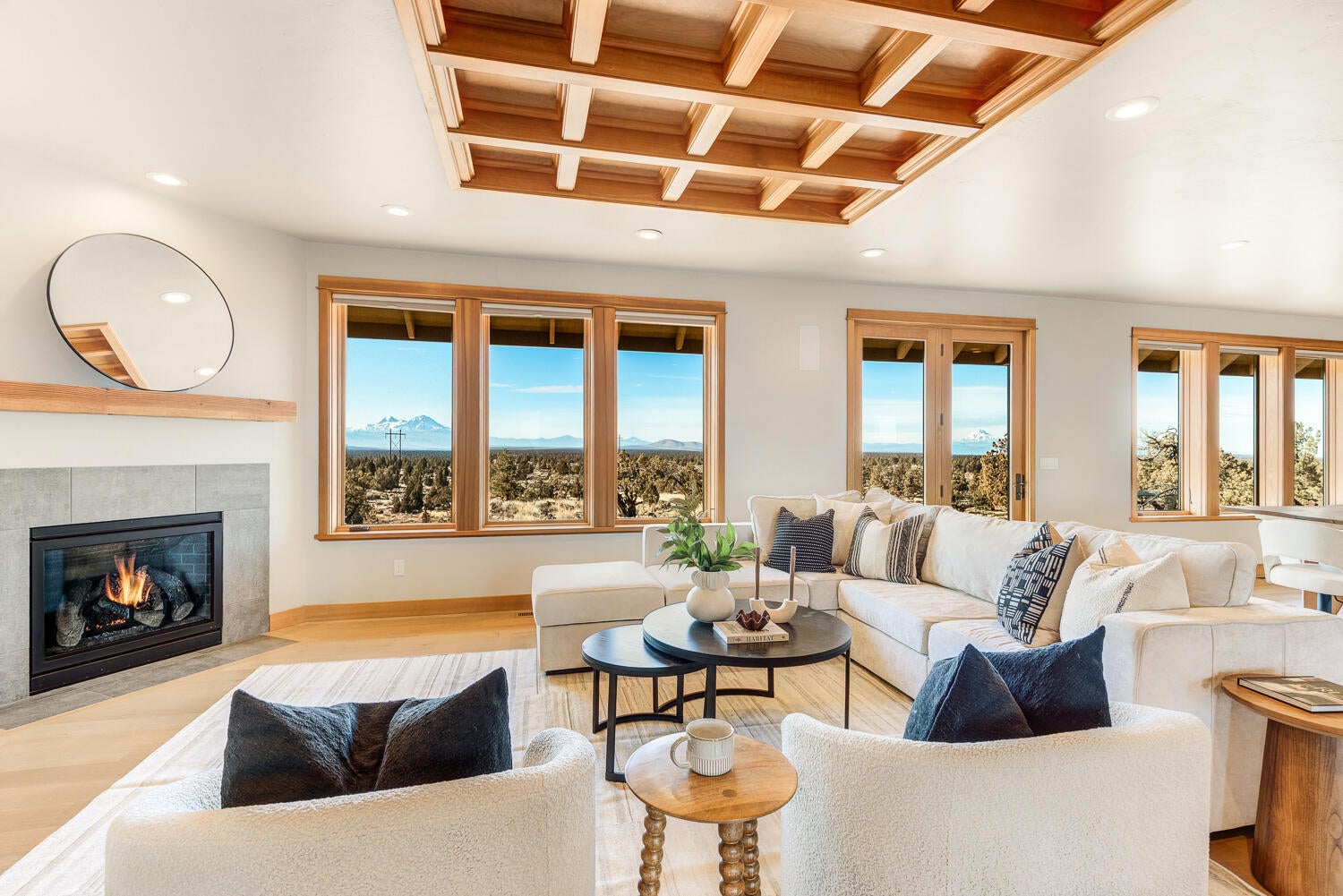 Powell Butte, Oregon, 97753, United States, 3 Bedrooms Bedrooms, ,4 BathroomsBathrooms,Residential,Active,2001062