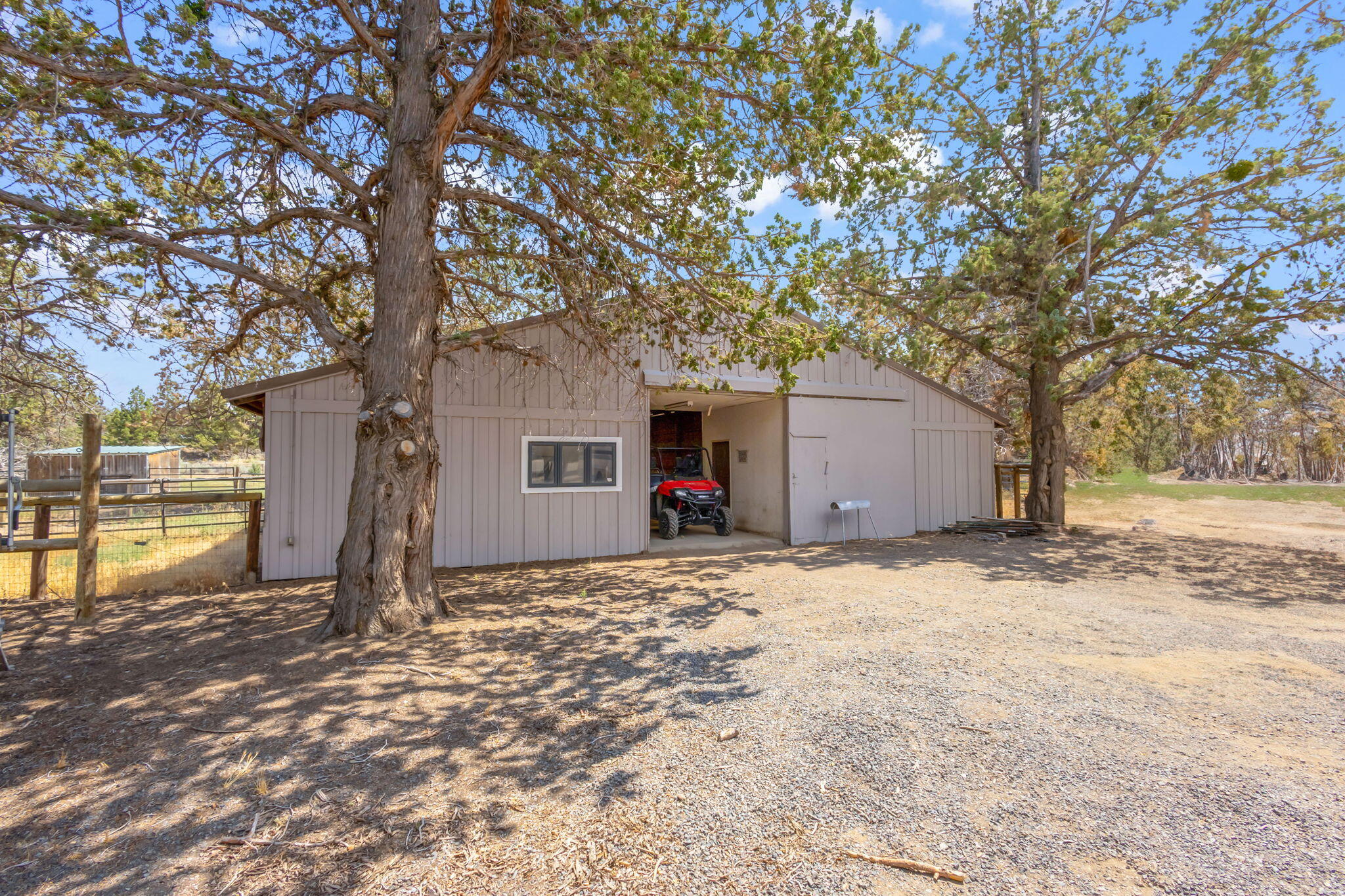 Bend, Oregon, 97702, United States, 4 Bedrooms Bedrooms, ,3 BathroomsBathrooms,Residential,Active,1907972