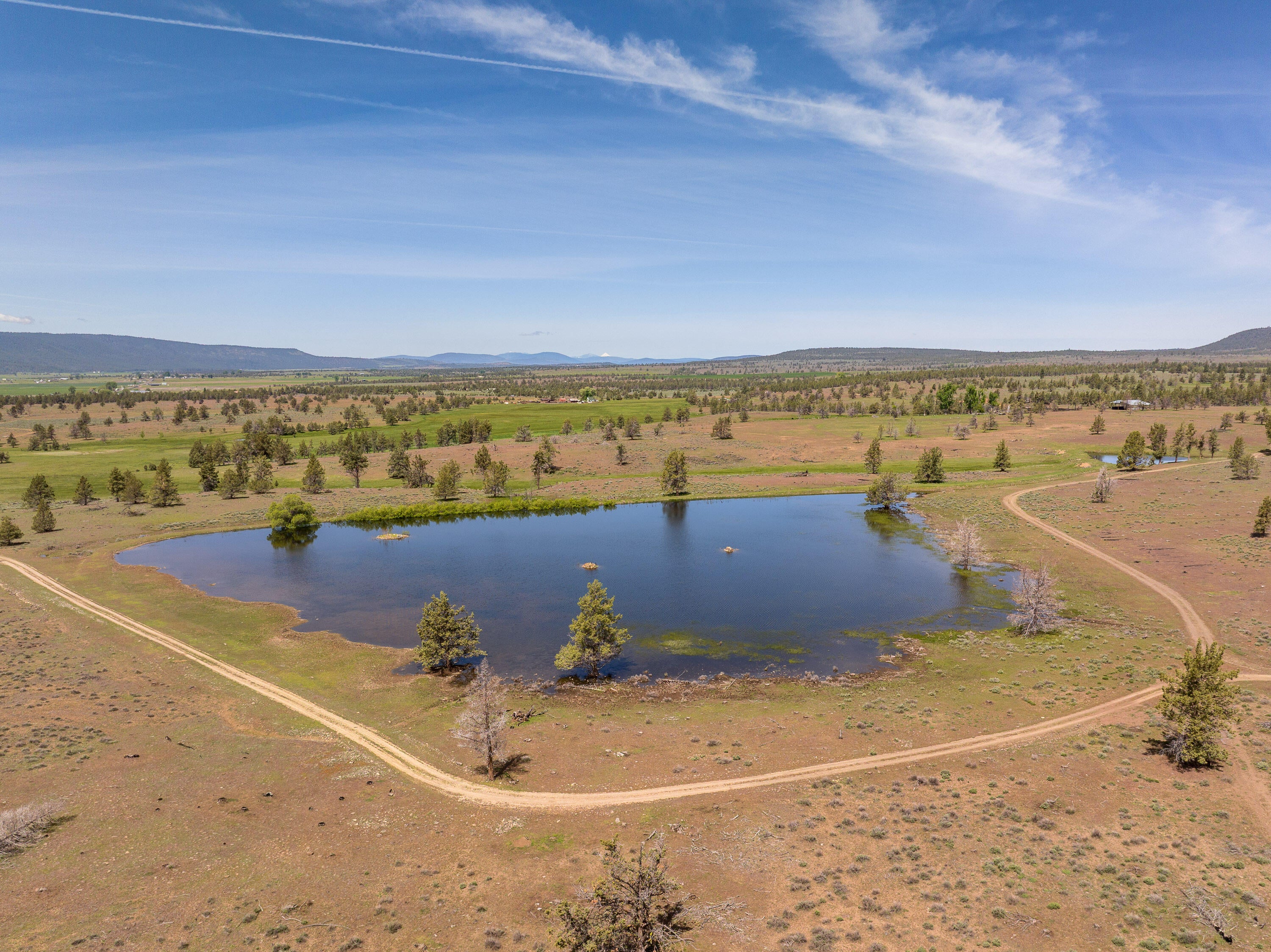 Bonanza, Oregon, 97623, United States, 3 Bedrooms Bedrooms, ,4 BathroomsBathrooms,Residential,Active,1876681