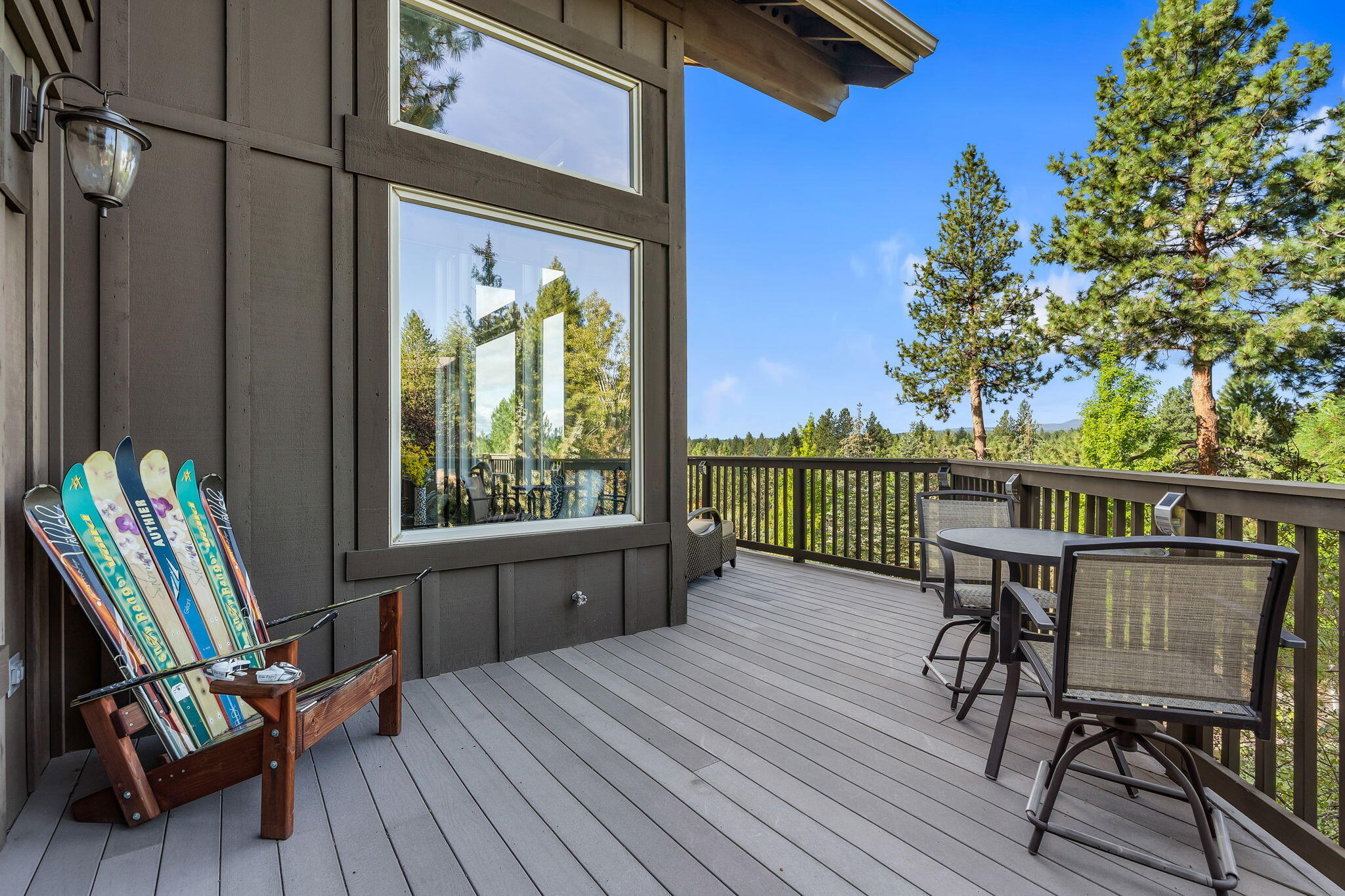 Bend, Oregon, 97702, United States, 4 Bedrooms Bedrooms, ,3 BathroomsBathrooms,Residential,Active,1913968