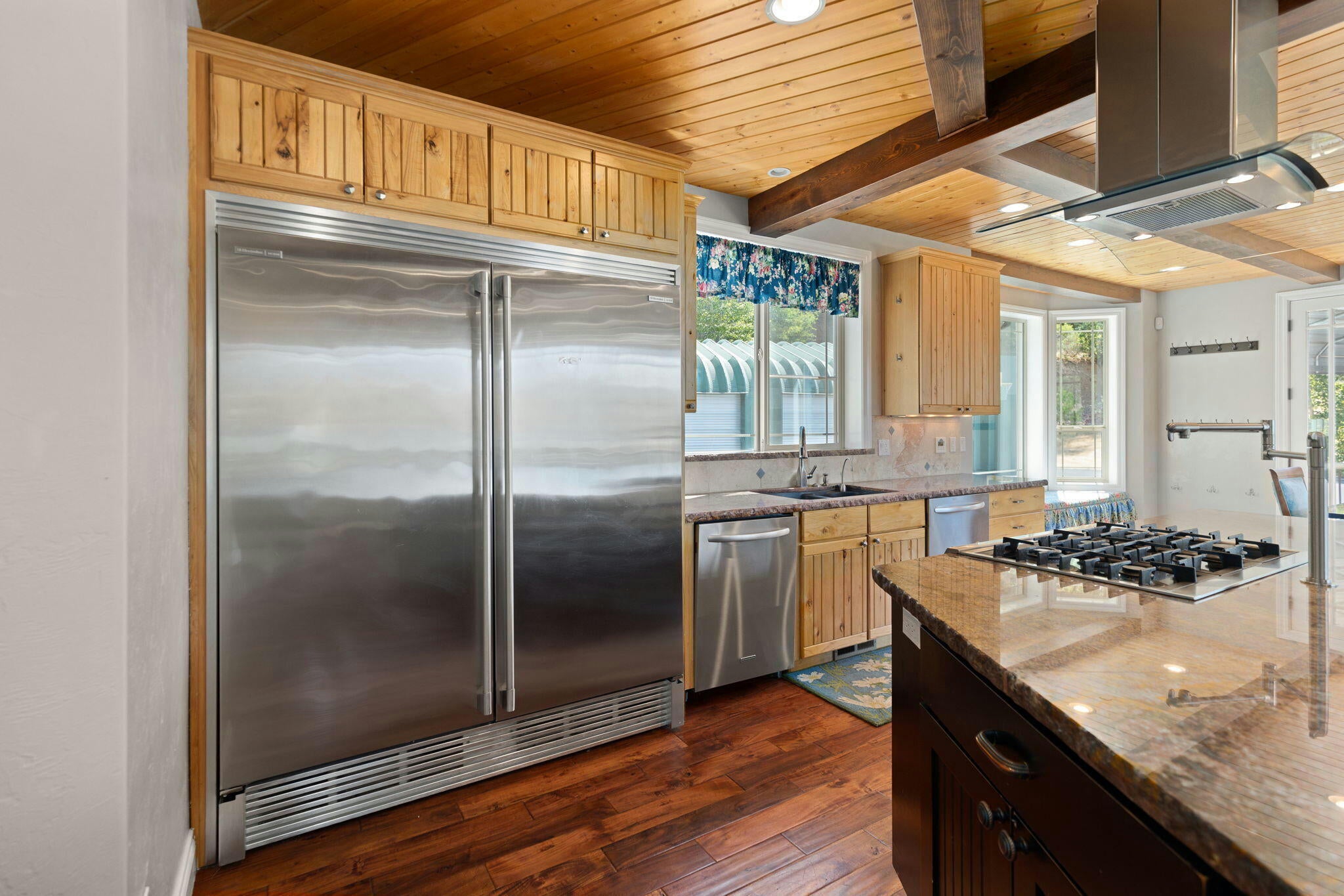 Grants Pass, Oregon, 97527, United States, ,6 BathroomsBathrooms,Residential,Active,1748769