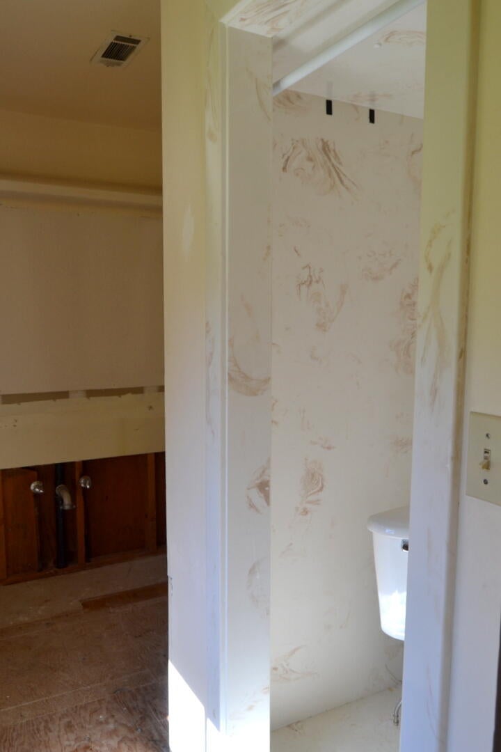 Applegate, Oregon, 97530, United States, 4 Bedrooms Bedrooms, ,3 BathroomsBathrooms,Residential,Active,1963259