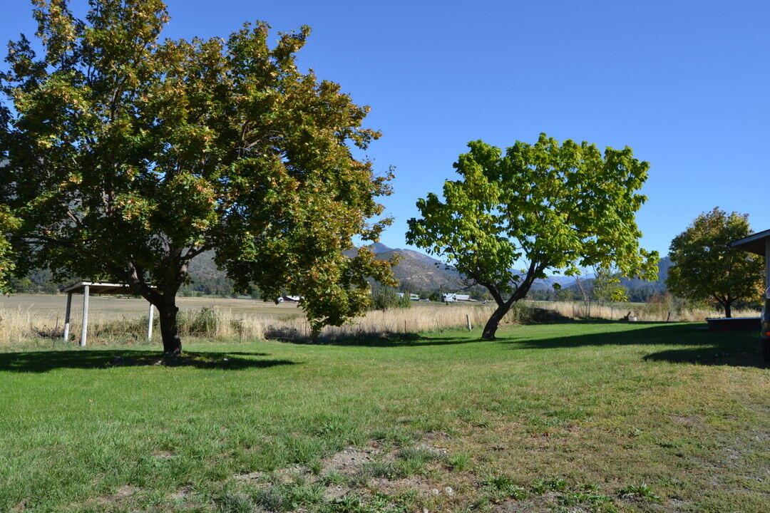 Applegate, Oregon, 97530, United States, 4 Bedrooms Bedrooms, ,3 BathroomsBathrooms,Residential,Active,1963259