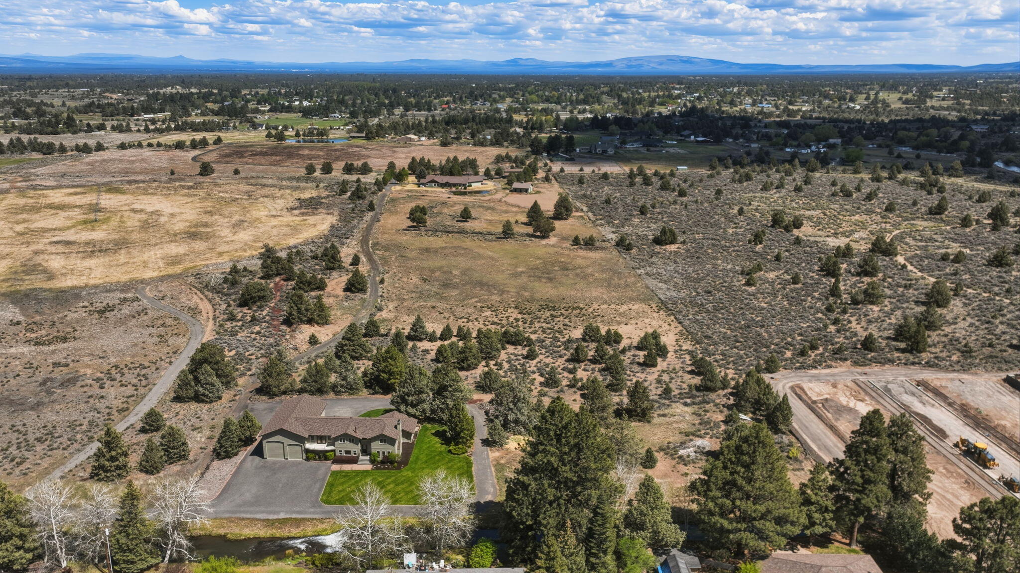 Bend, Oregon, 97702, United States, 3 Bedrooms Bedrooms, ,5 BathroomsBathrooms,Residential,Active,2045021