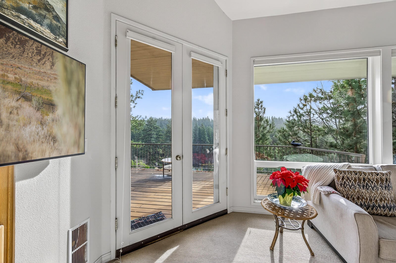 Bend, Oregon, 97702, United States, 4 Bedrooms Bedrooms, ,5 BathroomsBathrooms,Residential,Active,2007101