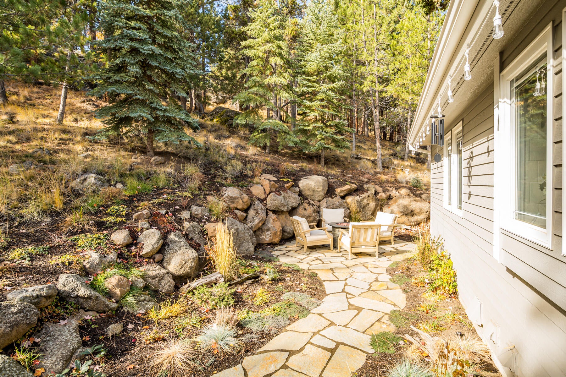 Bend, Oregon, 97703, United States, 5 Bedrooms Bedrooms, ,3 BathroomsBathrooms,Residential,Active,1972188