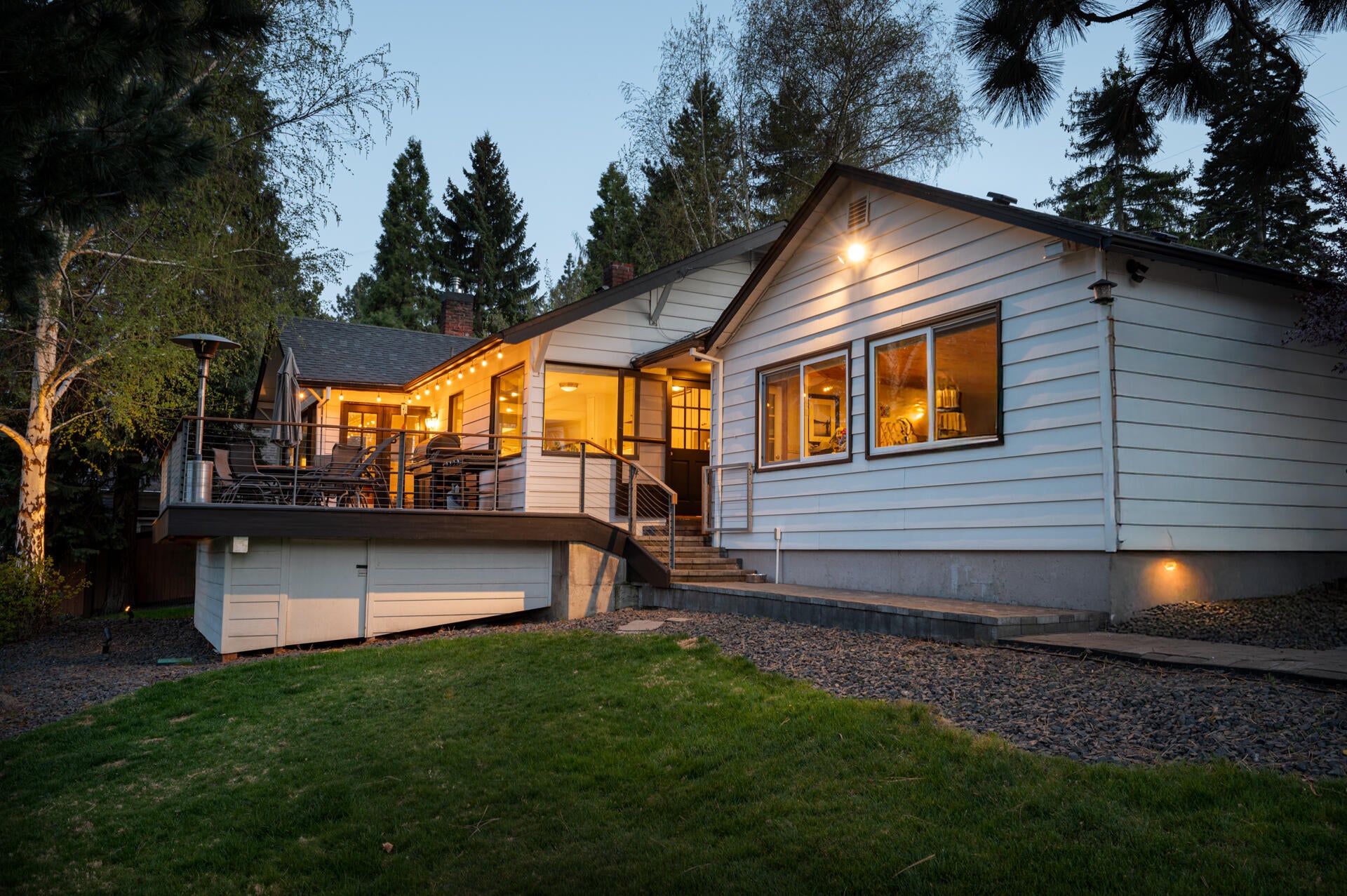 Bend, Oregon, 97703, United States, 3 Bedrooms Bedrooms, ,2 BathroomsBathrooms,Residential,Active,1904740