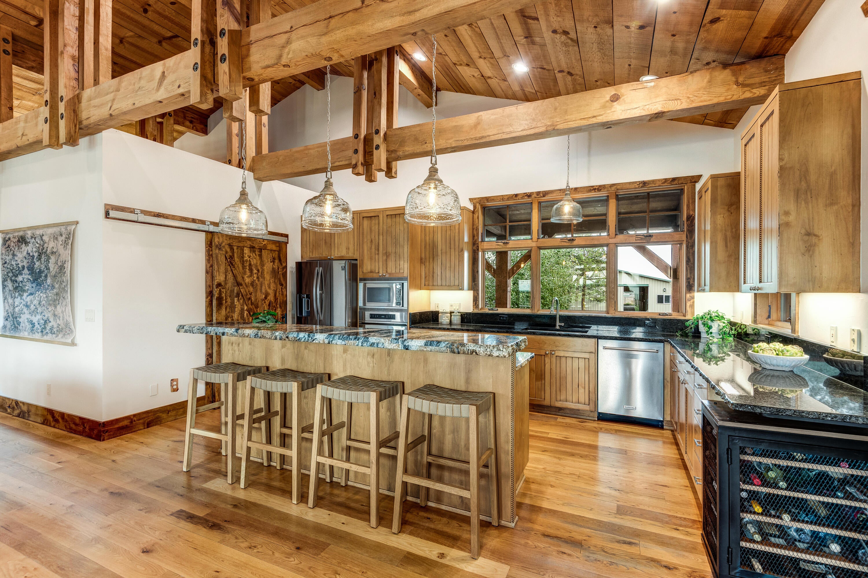 Bend, Oregon, 97703, United States, 3 Bedrooms Bedrooms, ,3 BathroomsBathrooms,Residential,Active,1953693