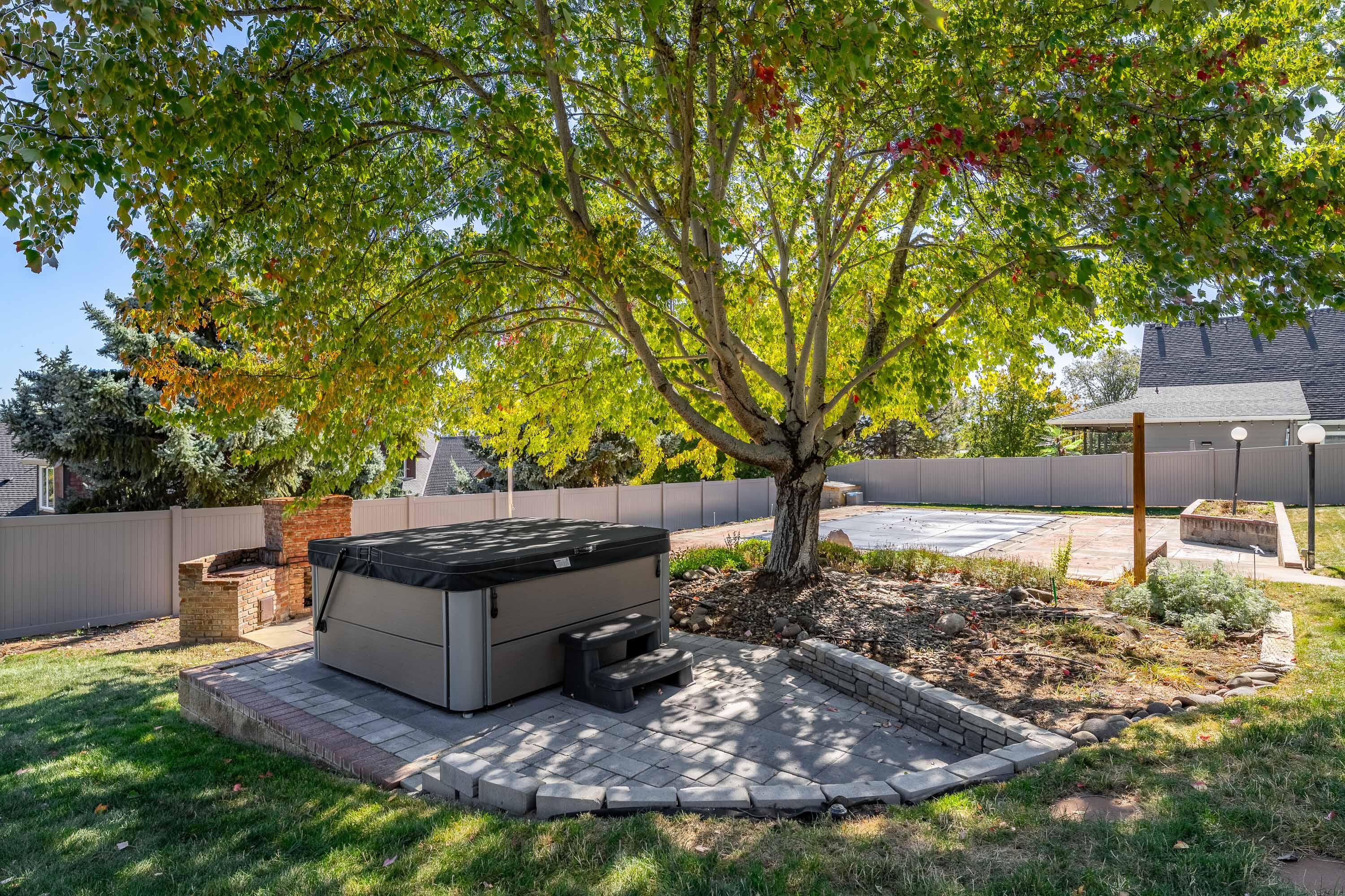 Central Point, Oregon, 97502, United States, 4 Bedrooms Bedrooms, ,3 BathroomsBathrooms,Residential,Active,1959928