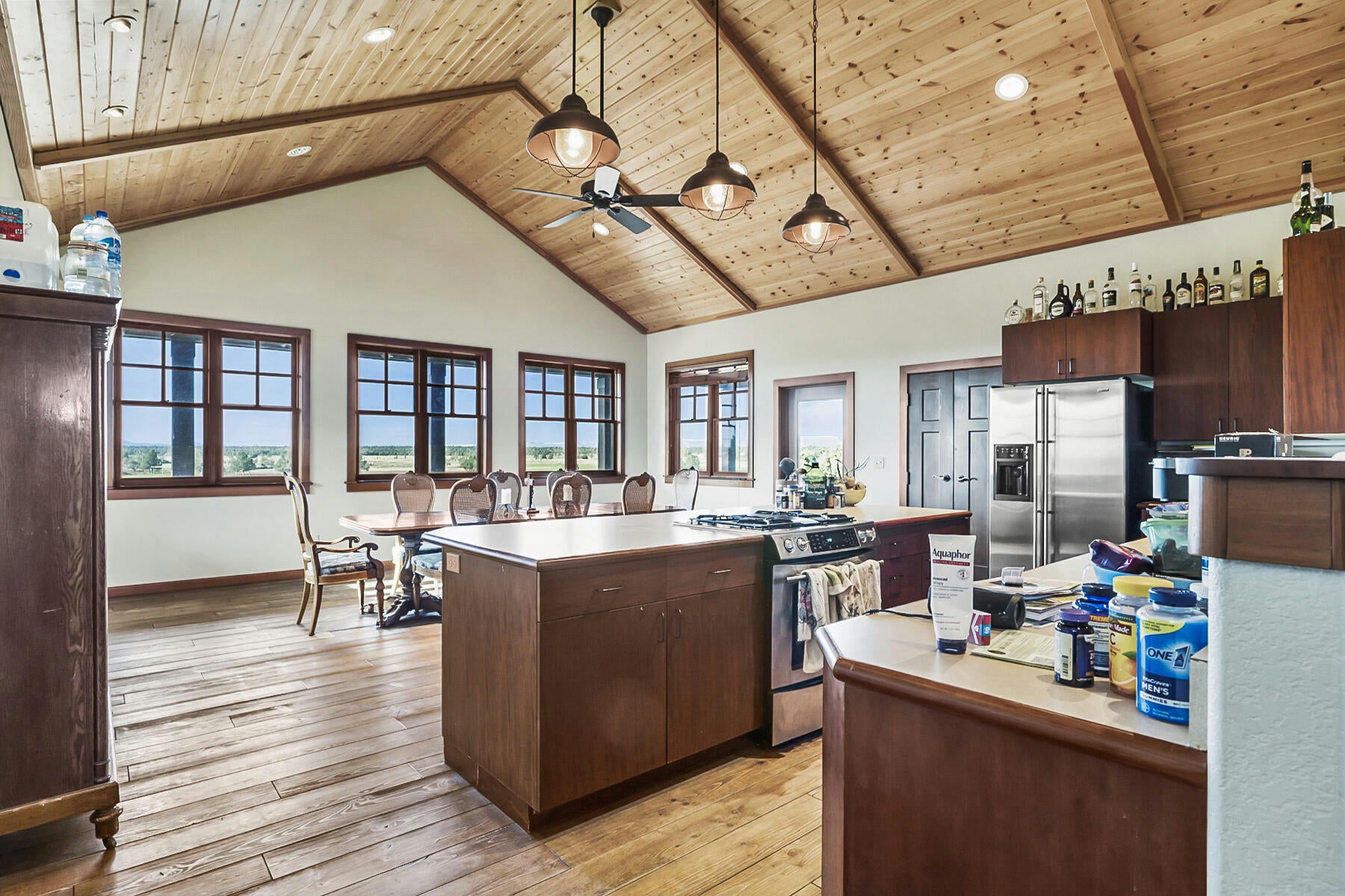 Powell Butte, Oregon, 97753, United States, 4 Bedrooms Bedrooms, ,4 BathroomsBathrooms,Residential,Active,1769979