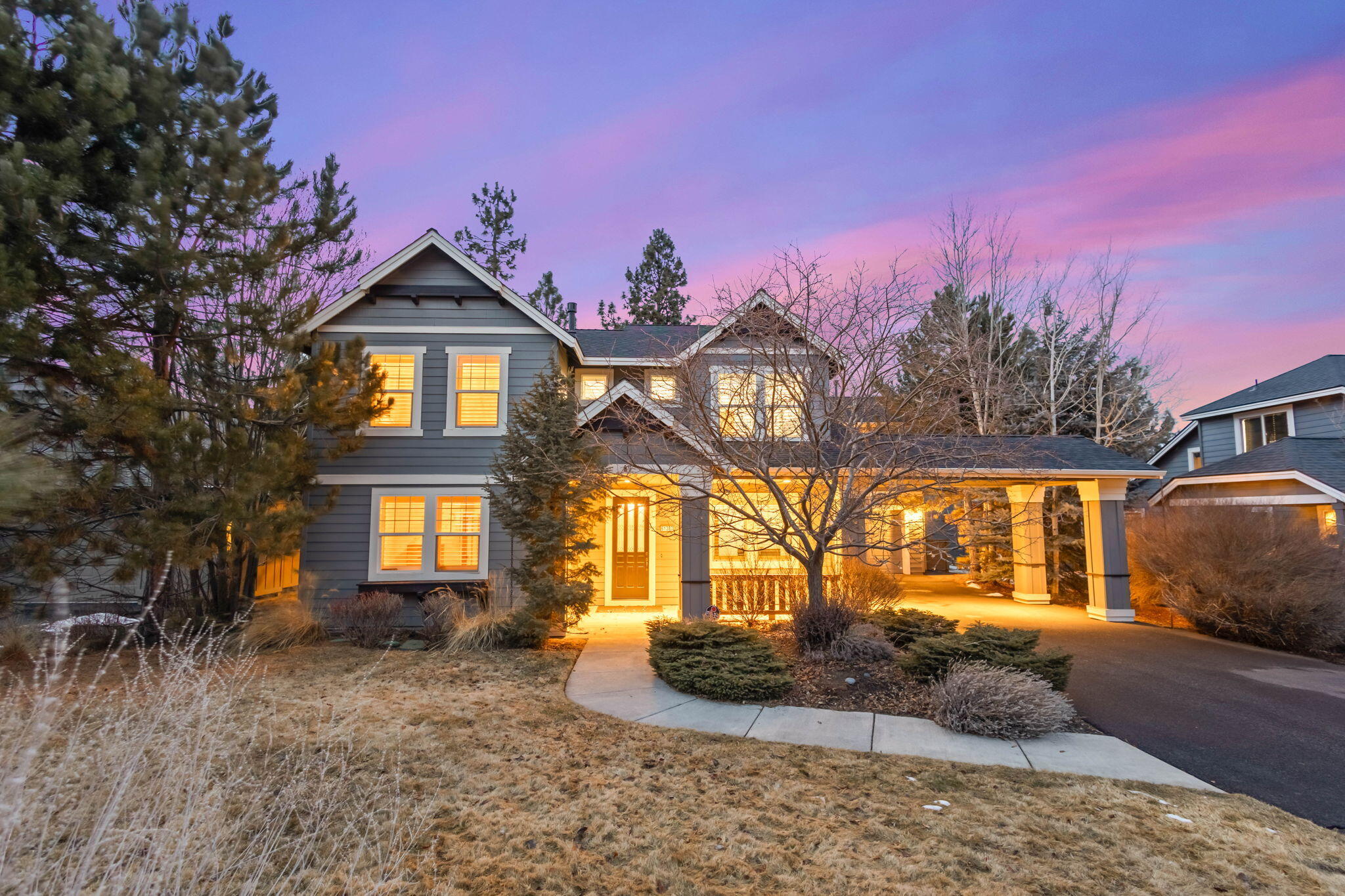 Bend, Oregon, 97702, United States, 4 Bedrooms Bedrooms, ,5 BathroomsBathrooms,Residential,Active,1726847