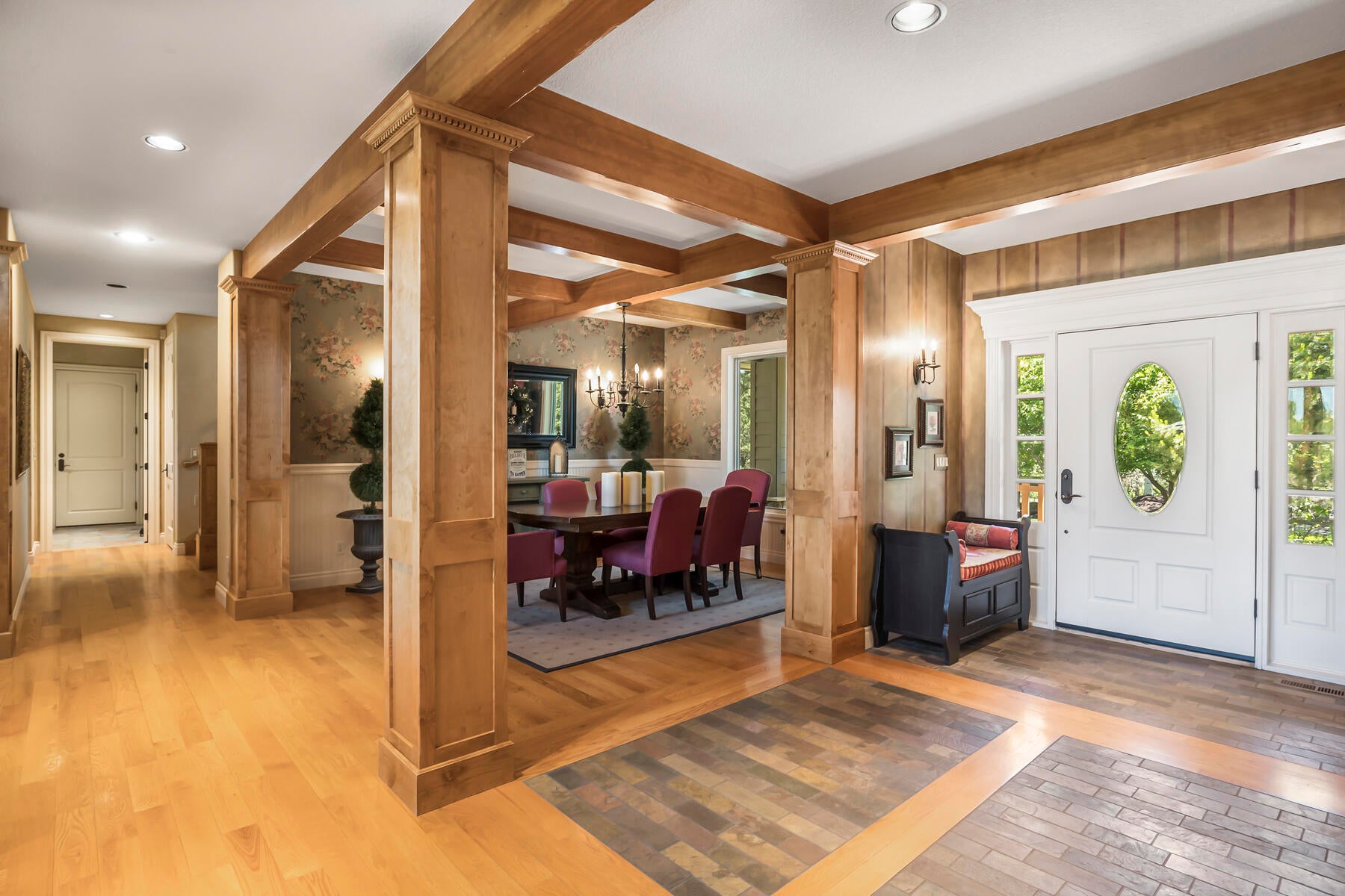 Bend, Oregon, 97702, United States, ,6 BathroomsBathrooms,Residential,Active,1726978