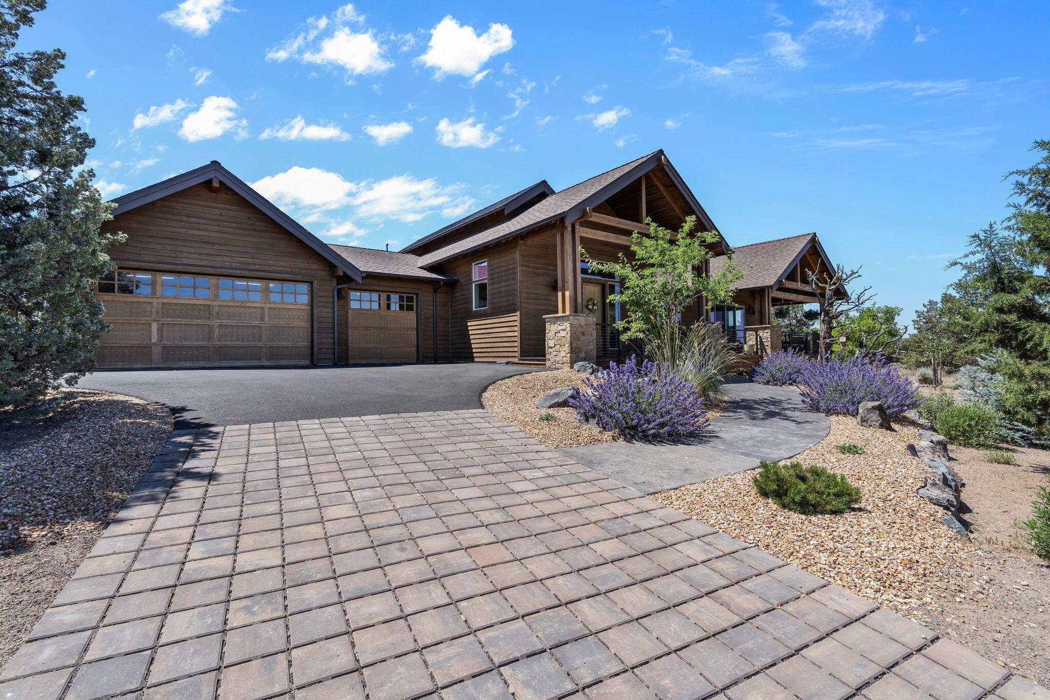 Powell Butte, Oregon, 97753, United States, 3 Bedrooms Bedrooms, ,3 BathroomsBathrooms,Residential,Active,1884879