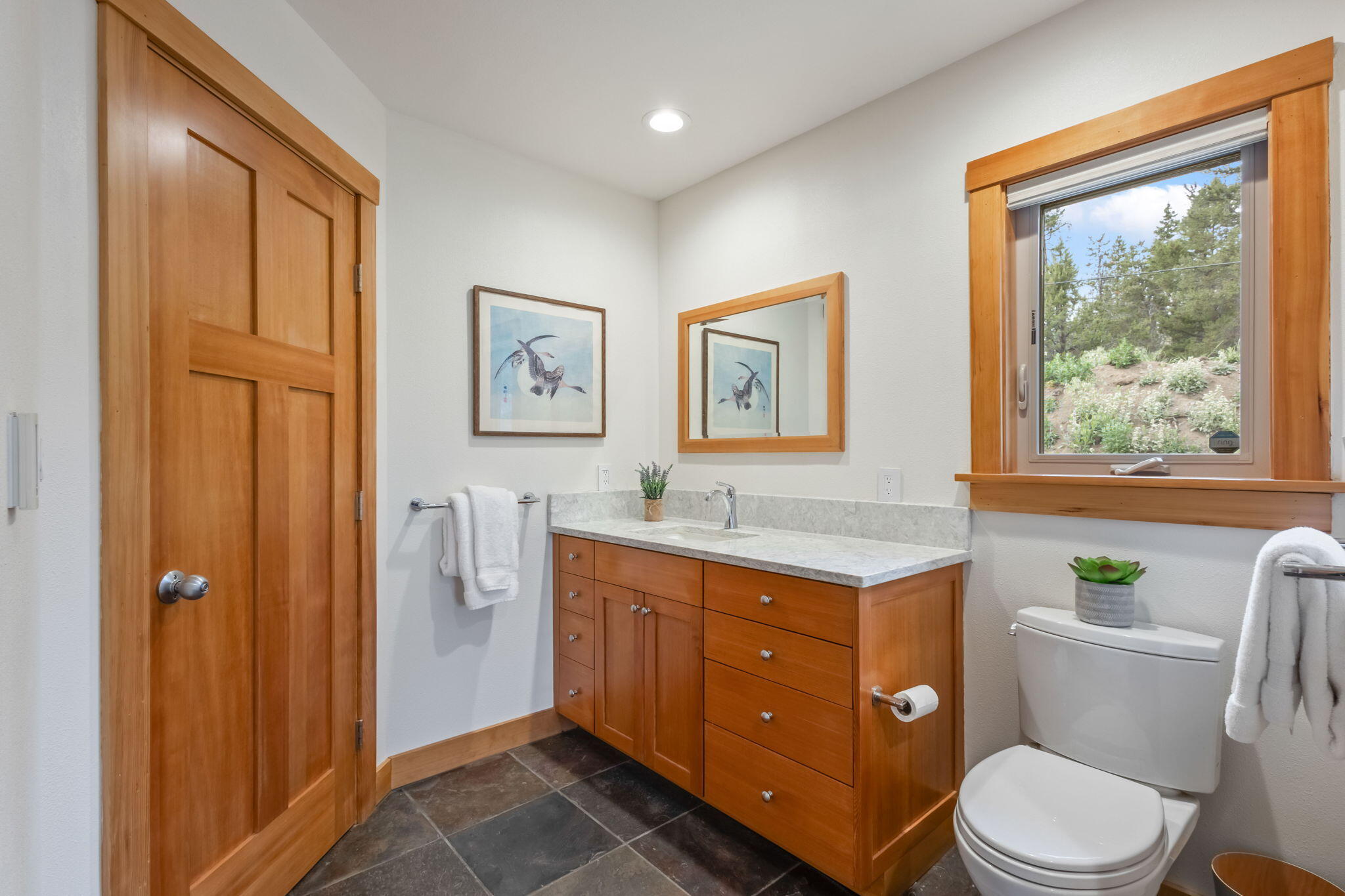 Bend, Oregon, 97707, United States, 3 Bedrooms Bedrooms, ,3 BathroomsBathrooms,Residential,Active,1880197