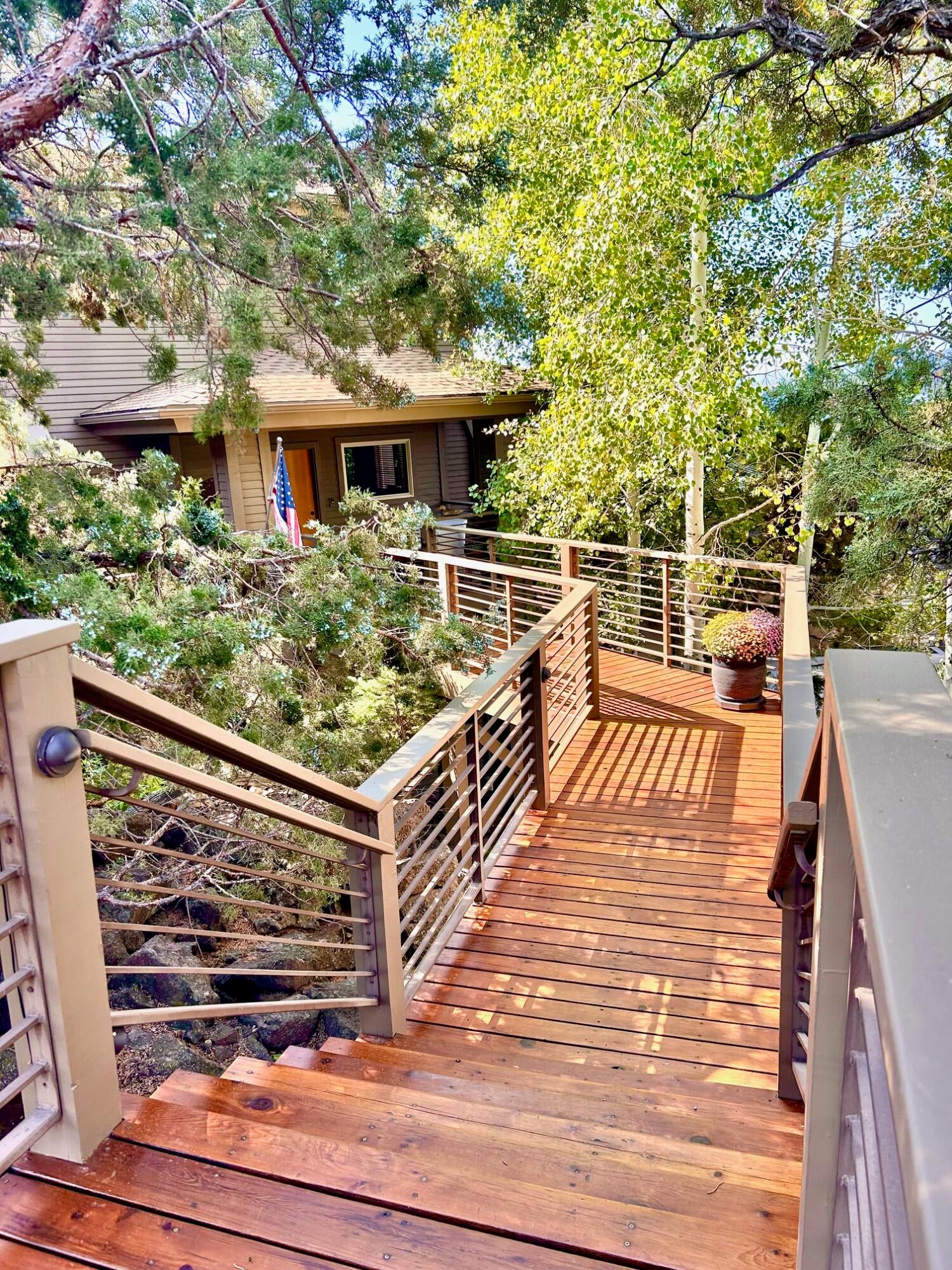 Bend, Oregon, 97702, United States, 3 Bedrooms Bedrooms, ,3 BathroomsBathrooms,Residential,Active,1936452