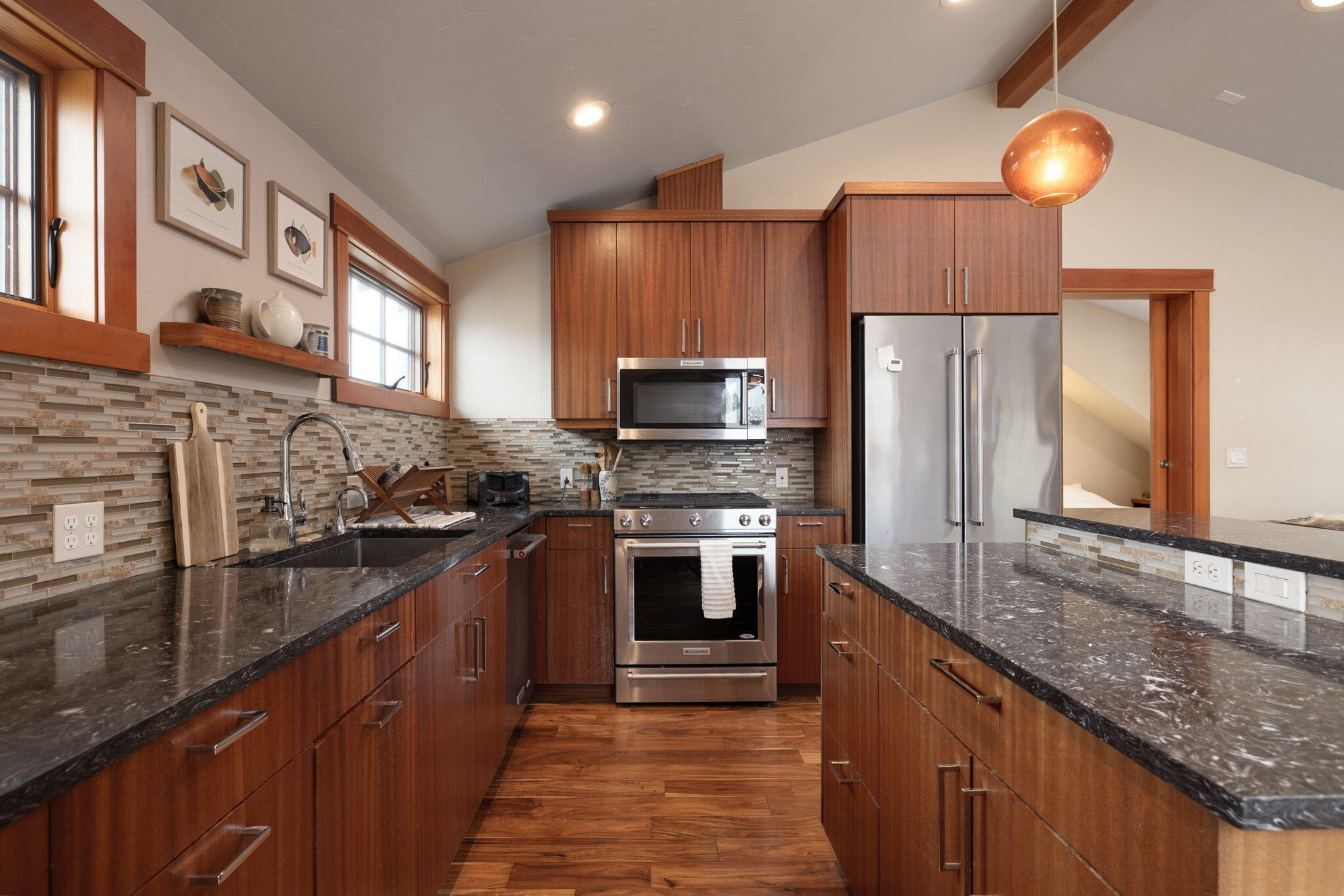 Bend, Oregon, 97703, United States, 4 Bedrooms Bedrooms, ,4 BathroomsBathrooms,Residential,Active,1996273