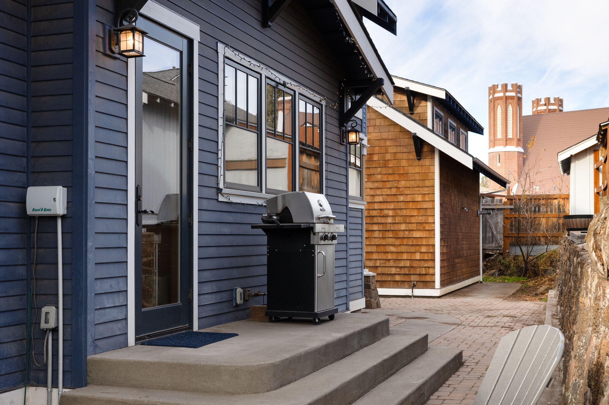 Bend, Oregon, 97703, United States, 4 Bedrooms Bedrooms, ,4 BathroomsBathrooms,Residential,Active,1996273