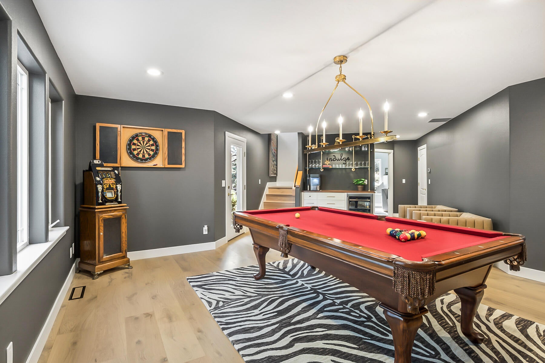 Bend, Oregon, 97703, United States, 5 Bedrooms Bedrooms, ,3 BathroomsBathrooms,Residential,Active,1972188