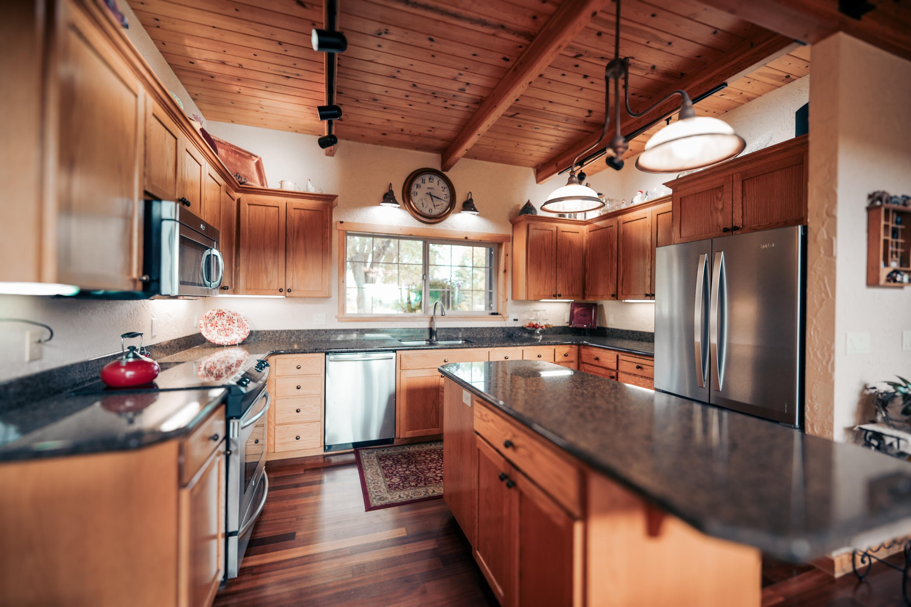 Powell Butte, Oregon, 97753, United States, ,3 BathroomsBathrooms,Residential,Active,1769369
