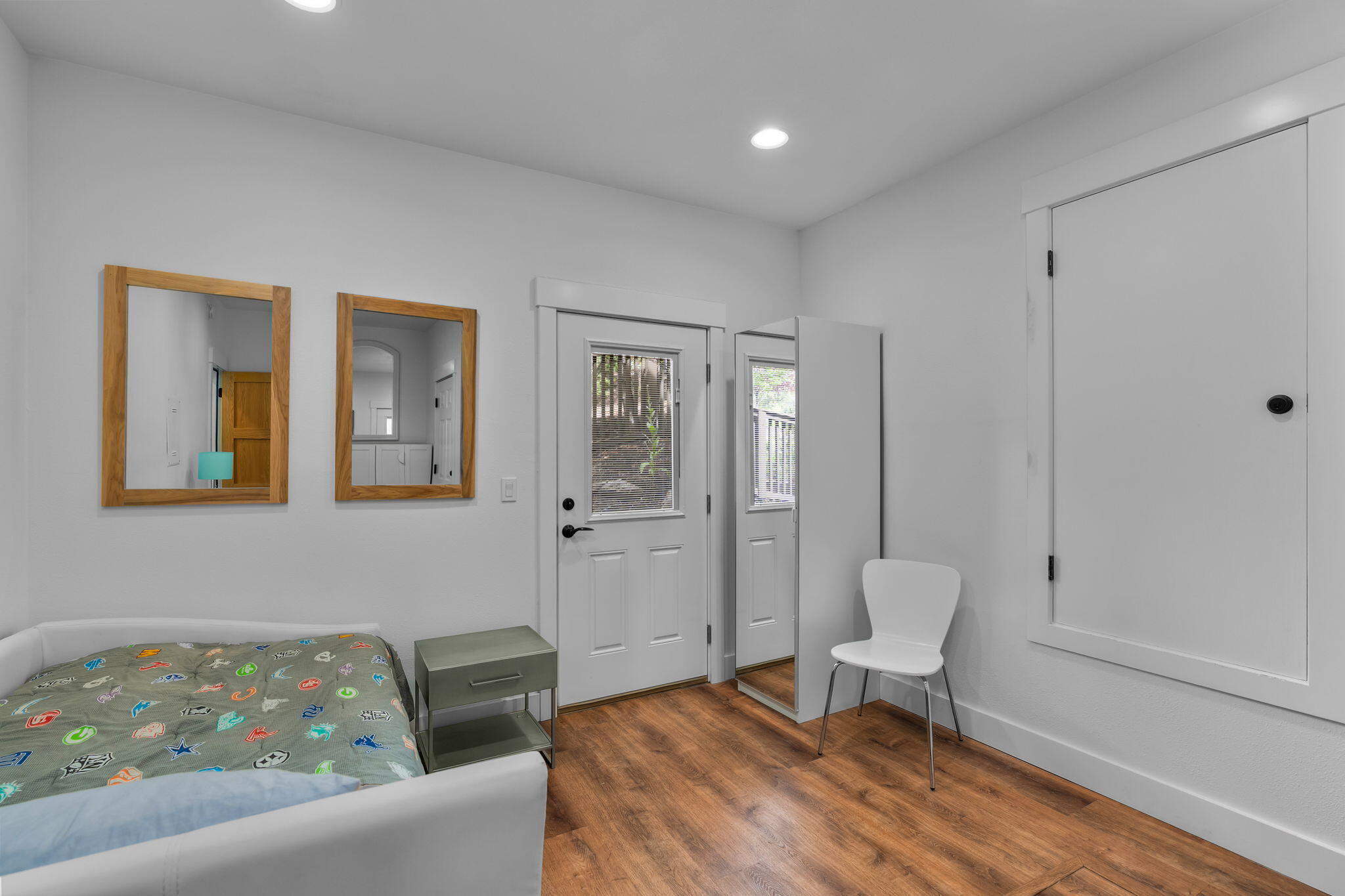 Bend, Oregon, 97702, United States, 4 Bedrooms Bedrooms, ,3 BathroomsBathrooms,Residential,Active,1913968