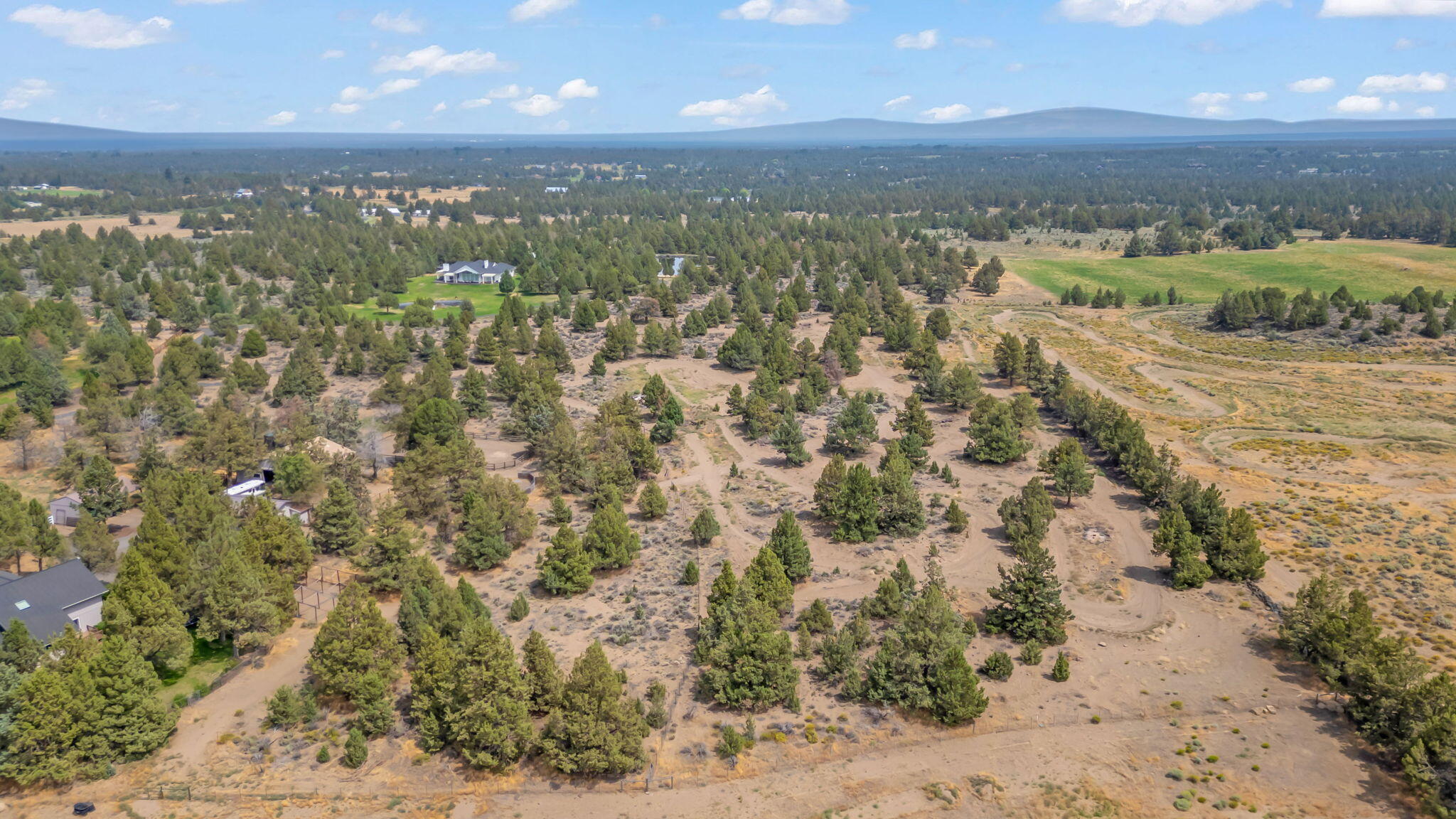 Bend, Oregon, 97702, United States, 4 Bedrooms Bedrooms, ,3 BathroomsBathrooms,Residential,Active,1907972