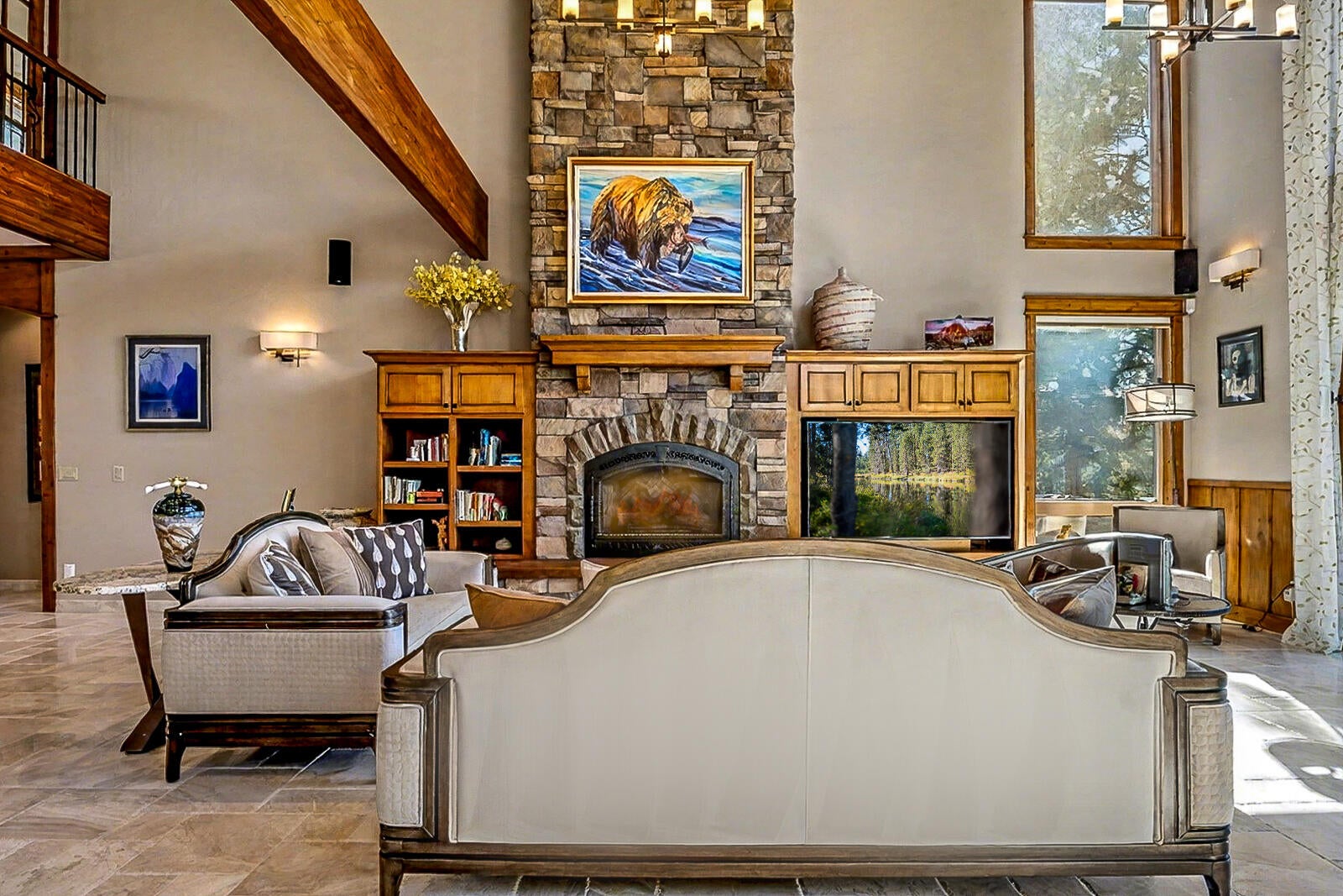 Bend, Oregon, 97703, United States, 4 Bedrooms Bedrooms, ,4 BathroomsBathrooms,Residential,Active,1990602