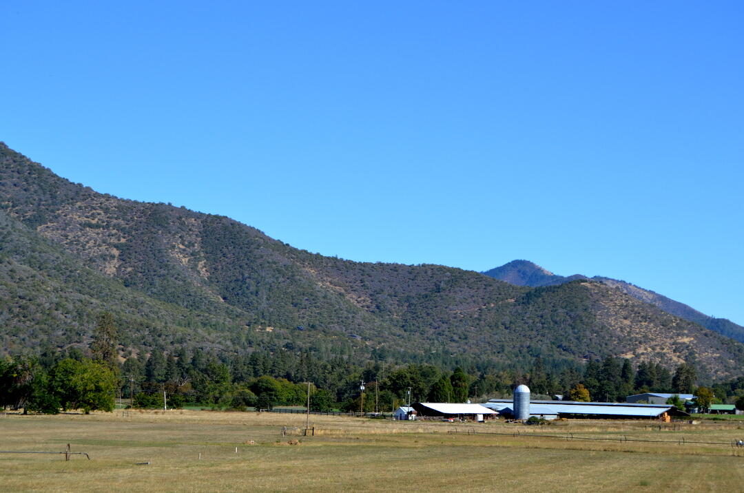 Applegate, Oregon, 97530, United States, 4 Bedrooms Bedrooms, ,3 BathroomsBathrooms,Residential,Active,1963259