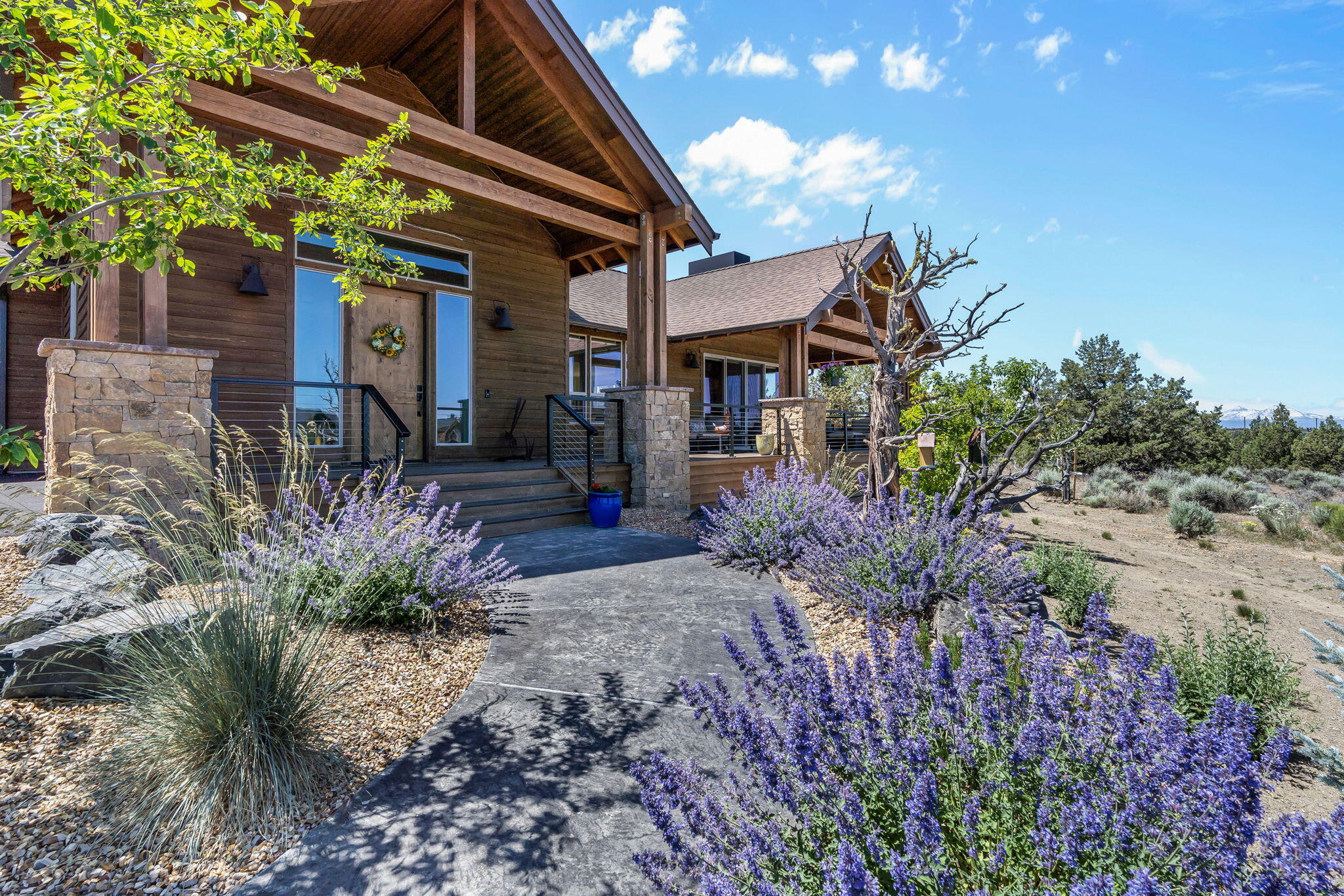 Powell Butte, Oregon, 97753, United States, 3 Bedrooms Bedrooms, ,3 BathroomsBathrooms,Residential,Active,1884879