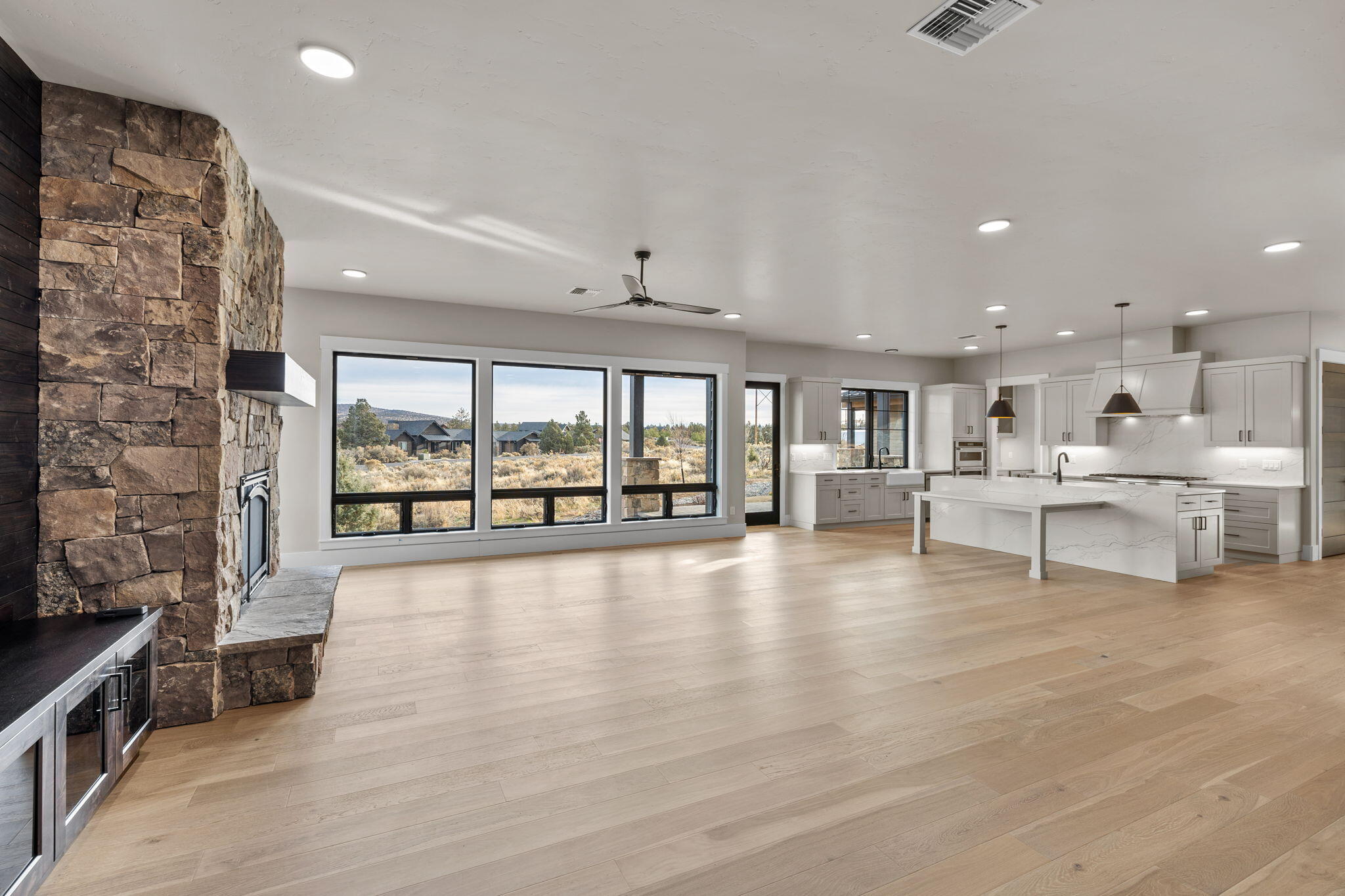 Powell Butte, Oregon, 97753, United States, 3 Bedrooms Bedrooms, ,3 BathroomsBathrooms,Residential,Active,1742297