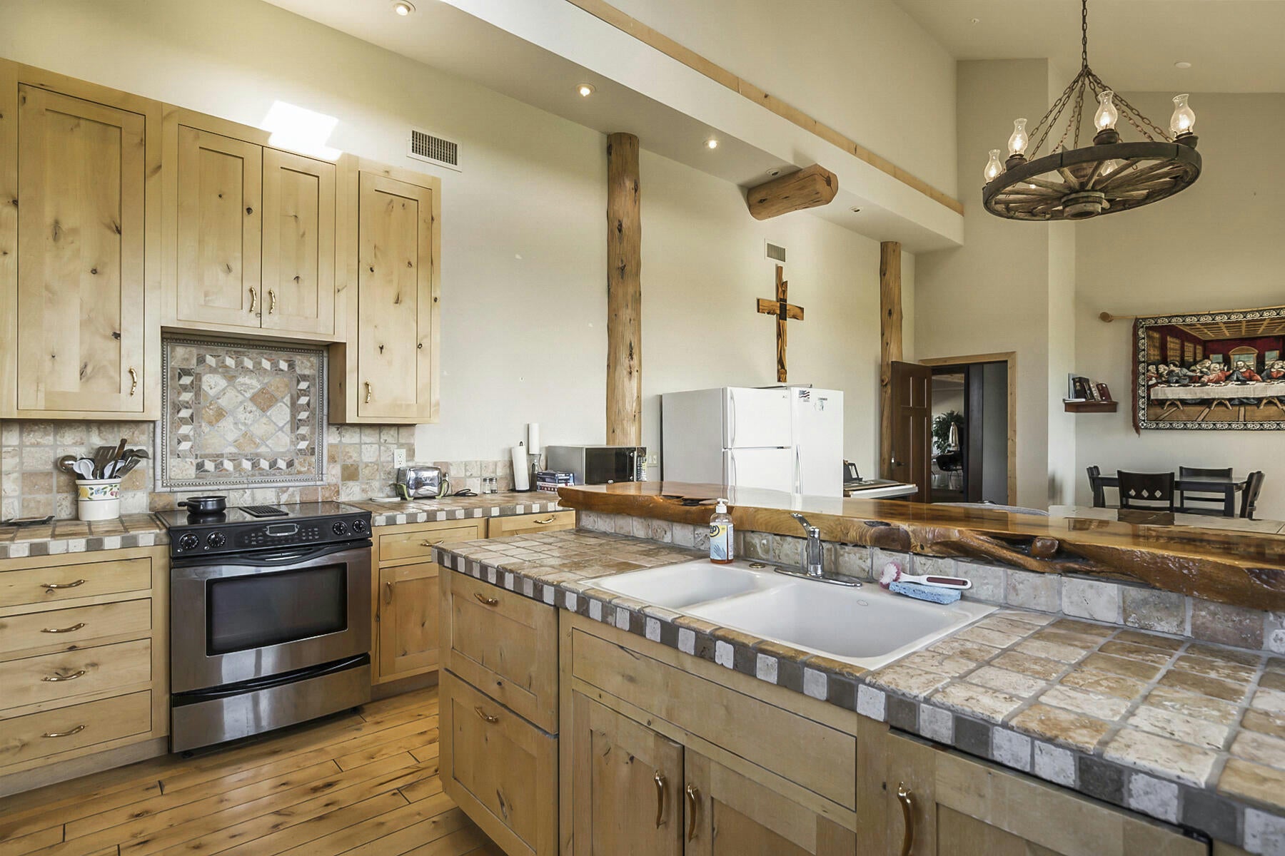 Powell Butte, Oregon, 97753, United States, 4 Bedrooms Bedrooms, ,4 BathroomsBathrooms,Residential,Active,1769979