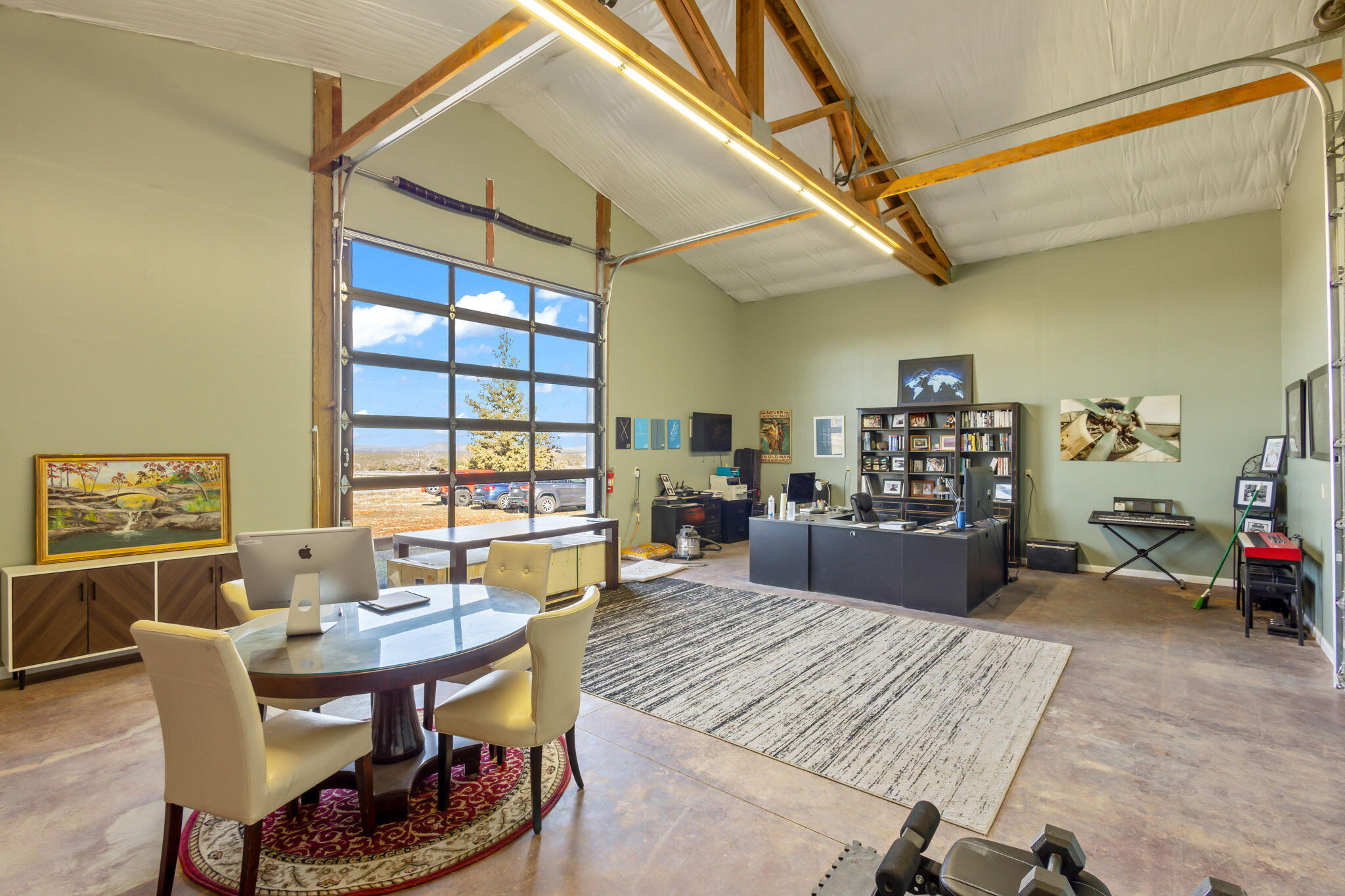 Powell Butte, Oregon, 97753, United States, 3 Bedrooms Bedrooms, ,3 BathroomsBathrooms,Residential,Active,1756913