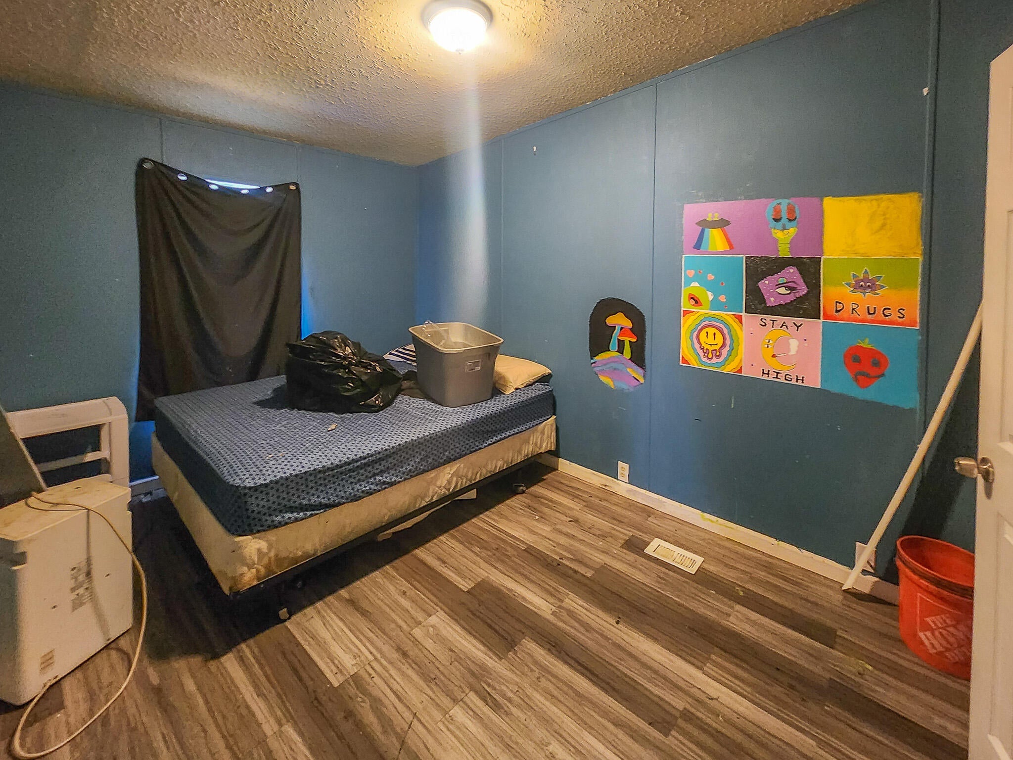 Selma, Oregon, 97538, United States, 3 Bedrooms Bedrooms, ,2 BathroomsBathrooms,Residential,Active,1909861