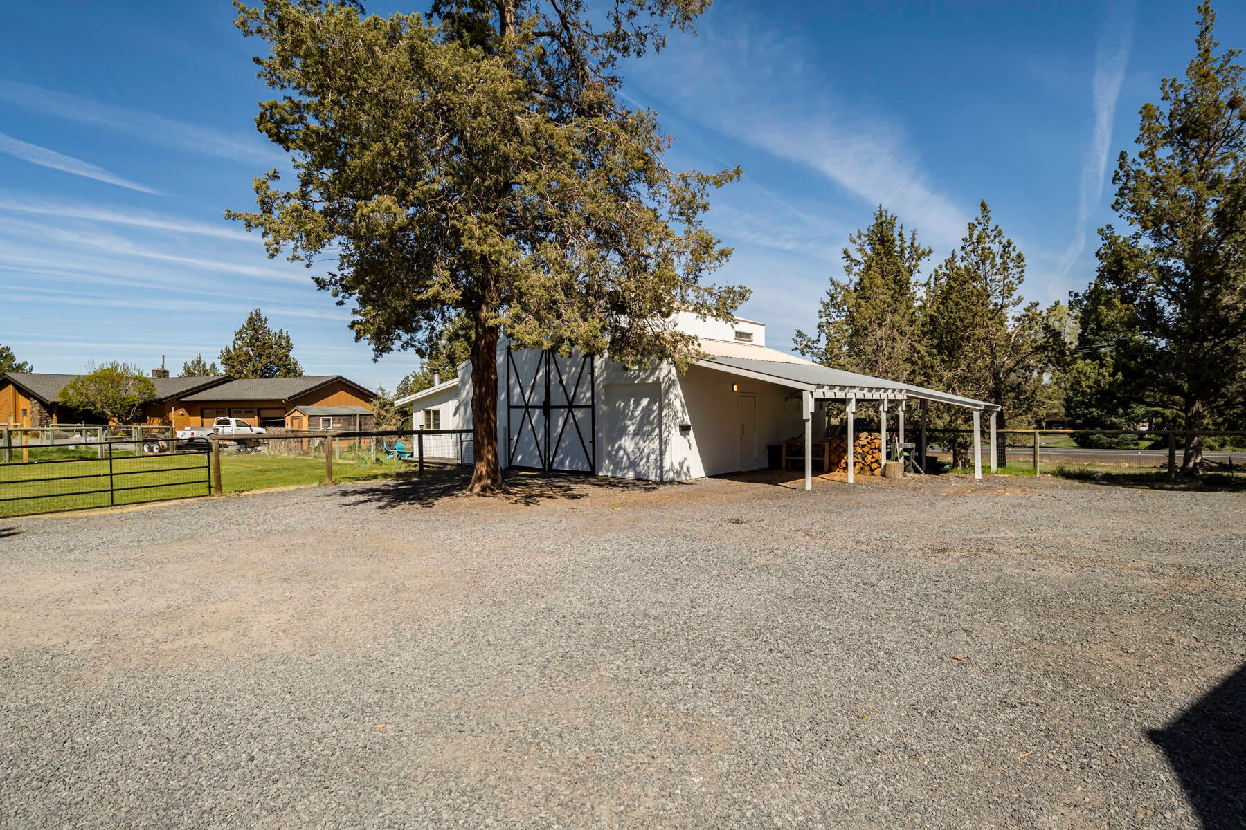 Bend, Oregon, 97703, United States, 4 Bedrooms Bedrooms, ,3 BathroomsBathrooms,Residential,Active,1790219