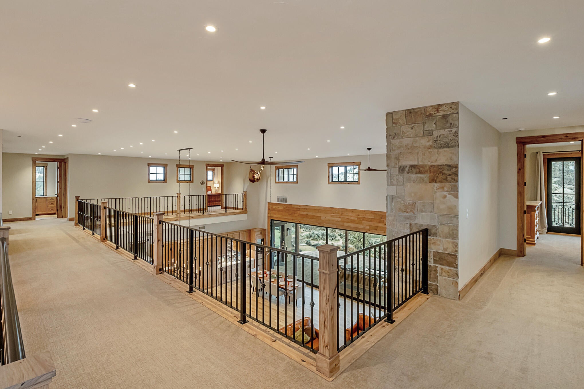Terrebonne, Oregon, 97760, United States, 5 Bedrooms Bedrooms, ,5 BathroomsBathrooms,Residential,Active,1747251
