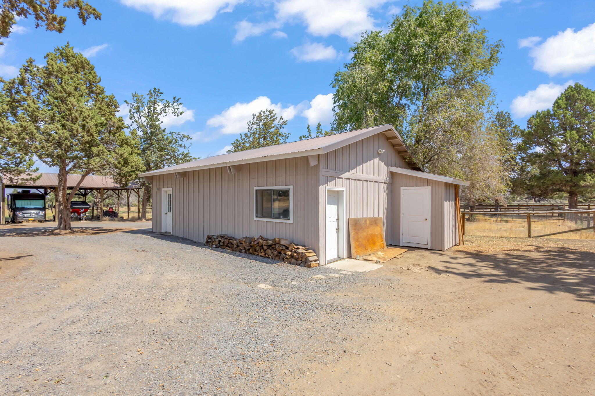 Bend, Oregon, 97702, United States, 4 Bedrooms Bedrooms, ,3 BathroomsBathrooms,Residential,Active,1907972