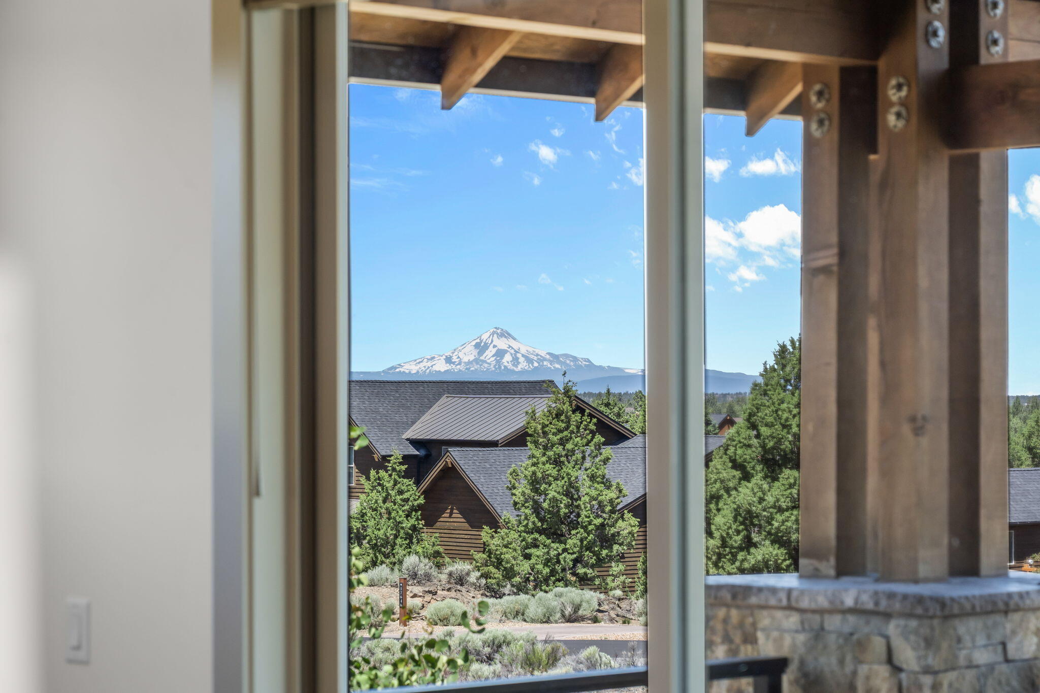 Powell Butte, Oregon, 97753, United States, 3 Bedrooms Bedrooms, ,3 BathroomsBathrooms,Residential,Active,1884879