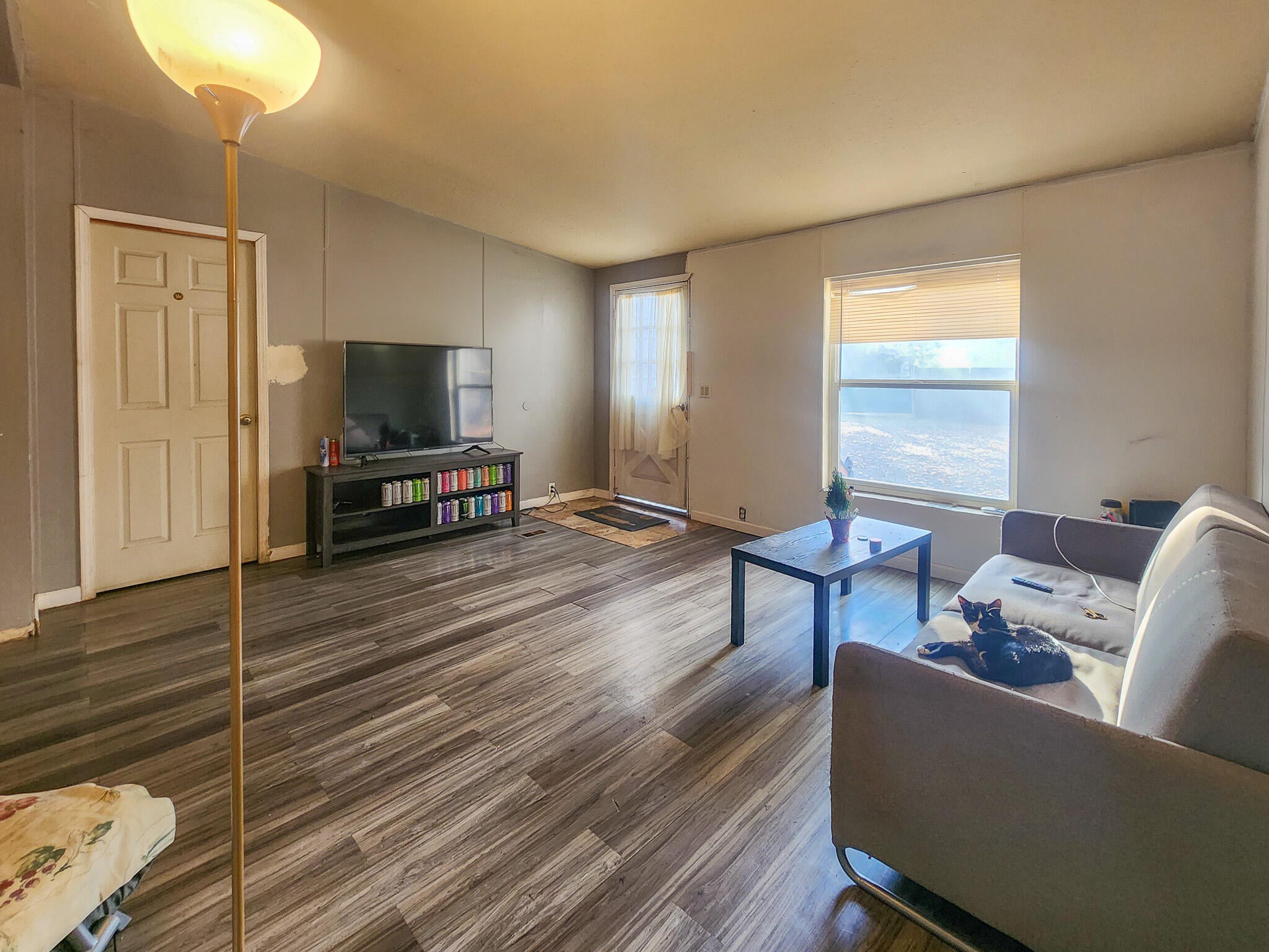 Selma, Oregon, 97538, United States, 3 Bedrooms Bedrooms, ,2 BathroomsBathrooms,Residential,Active,1909861