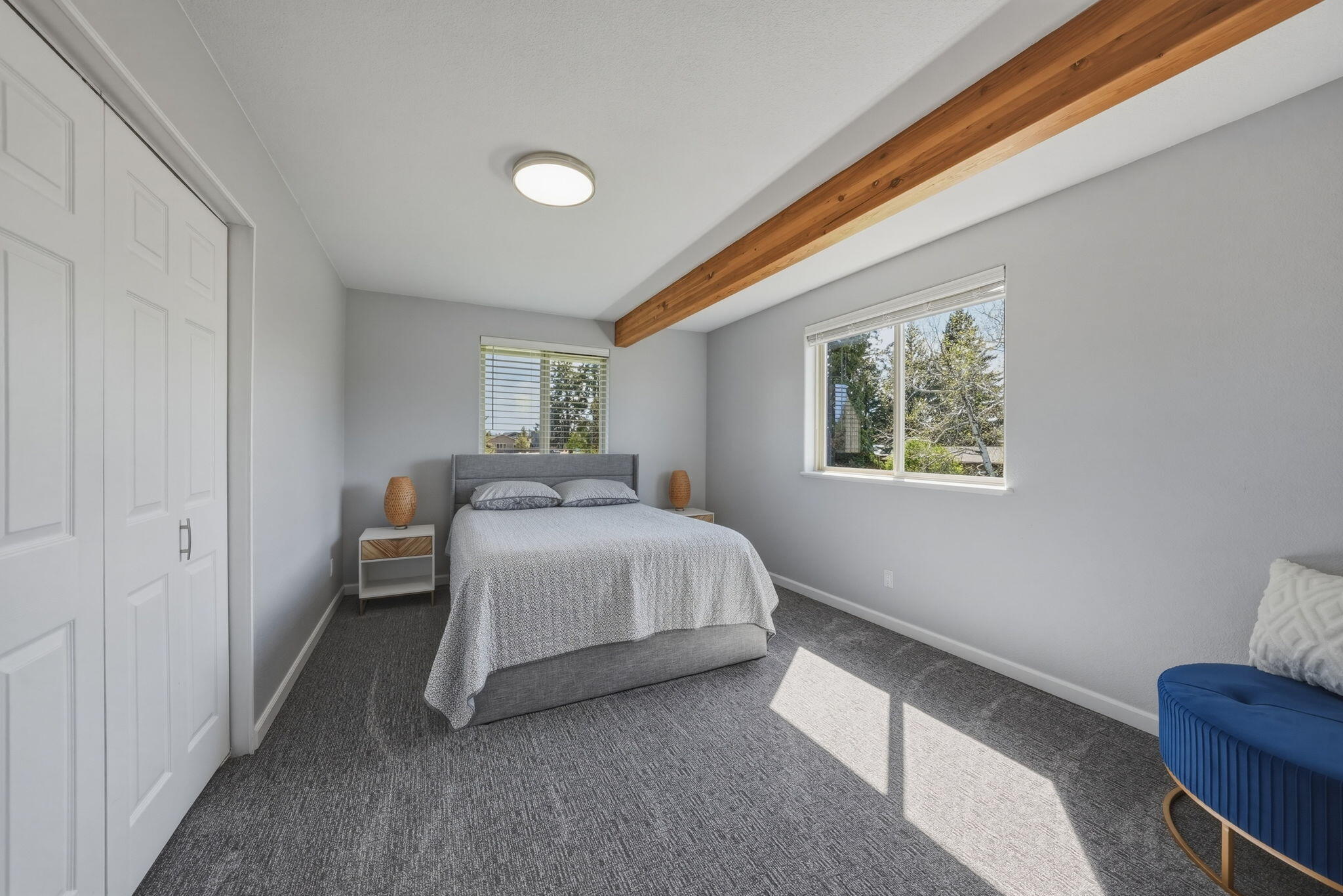 Bend, Oregon, 97702, United States, 3 Bedrooms Bedrooms, ,5 BathroomsBathrooms,Residential,Active,2045021