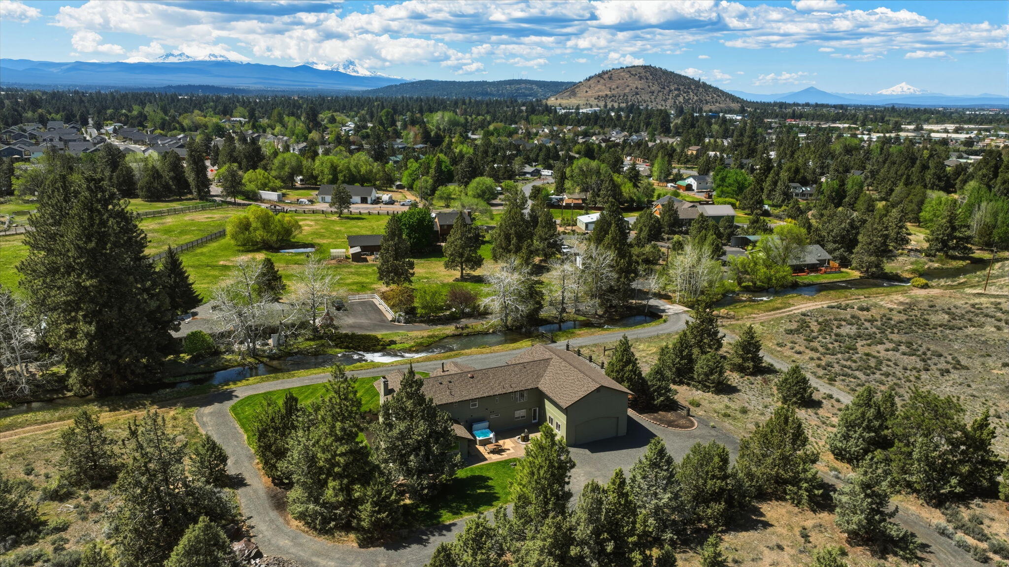 Bend, Oregon, 97702, United States, 3 Bedrooms Bedrooms, ,5 BathroomsBathrooms,Residential,Active,2045021