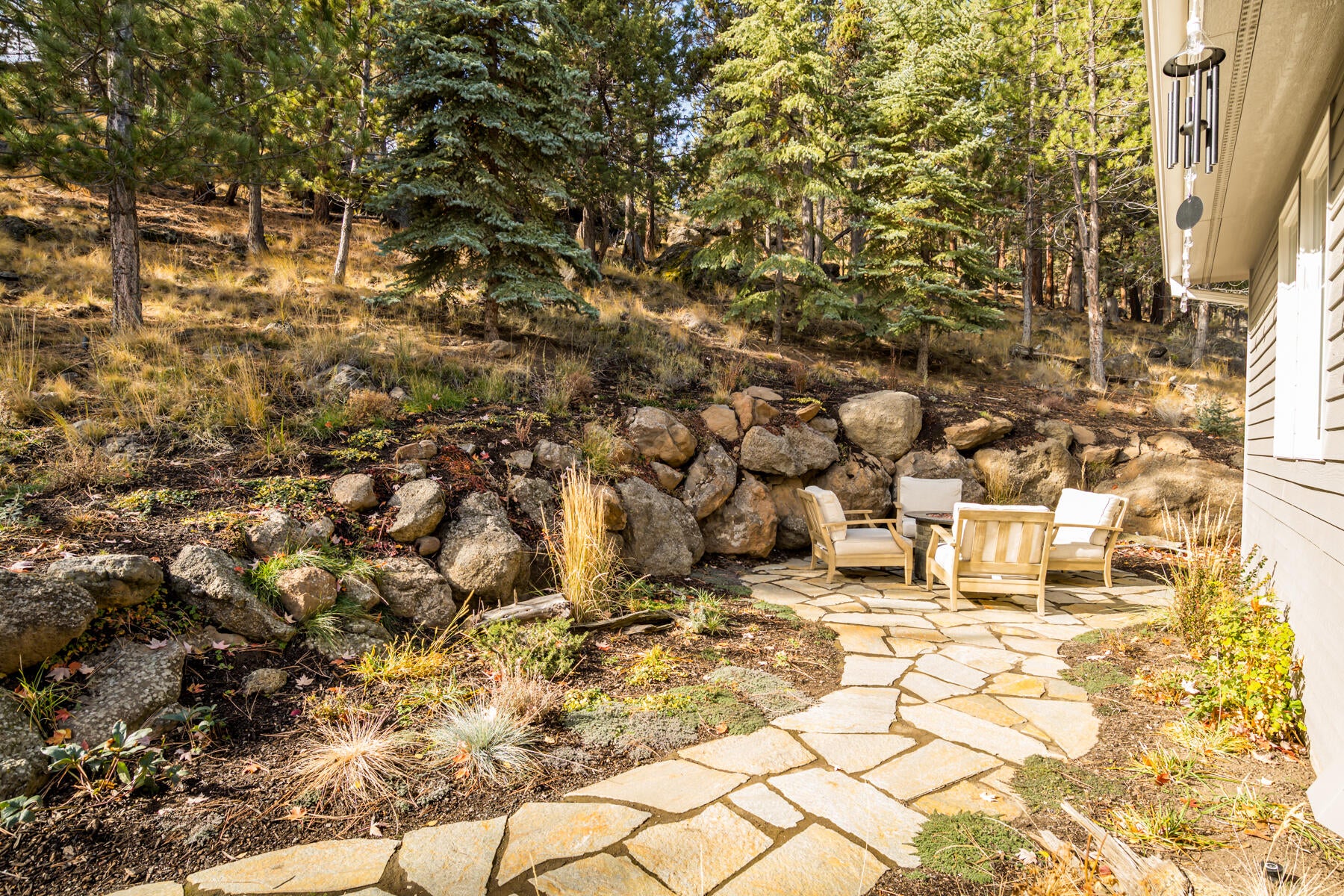 Bend, Oregon, 97703, United States, 5 Bedrooms Bedrooms, ,3 BathroomsBathrooms,Residential,Active,1972188