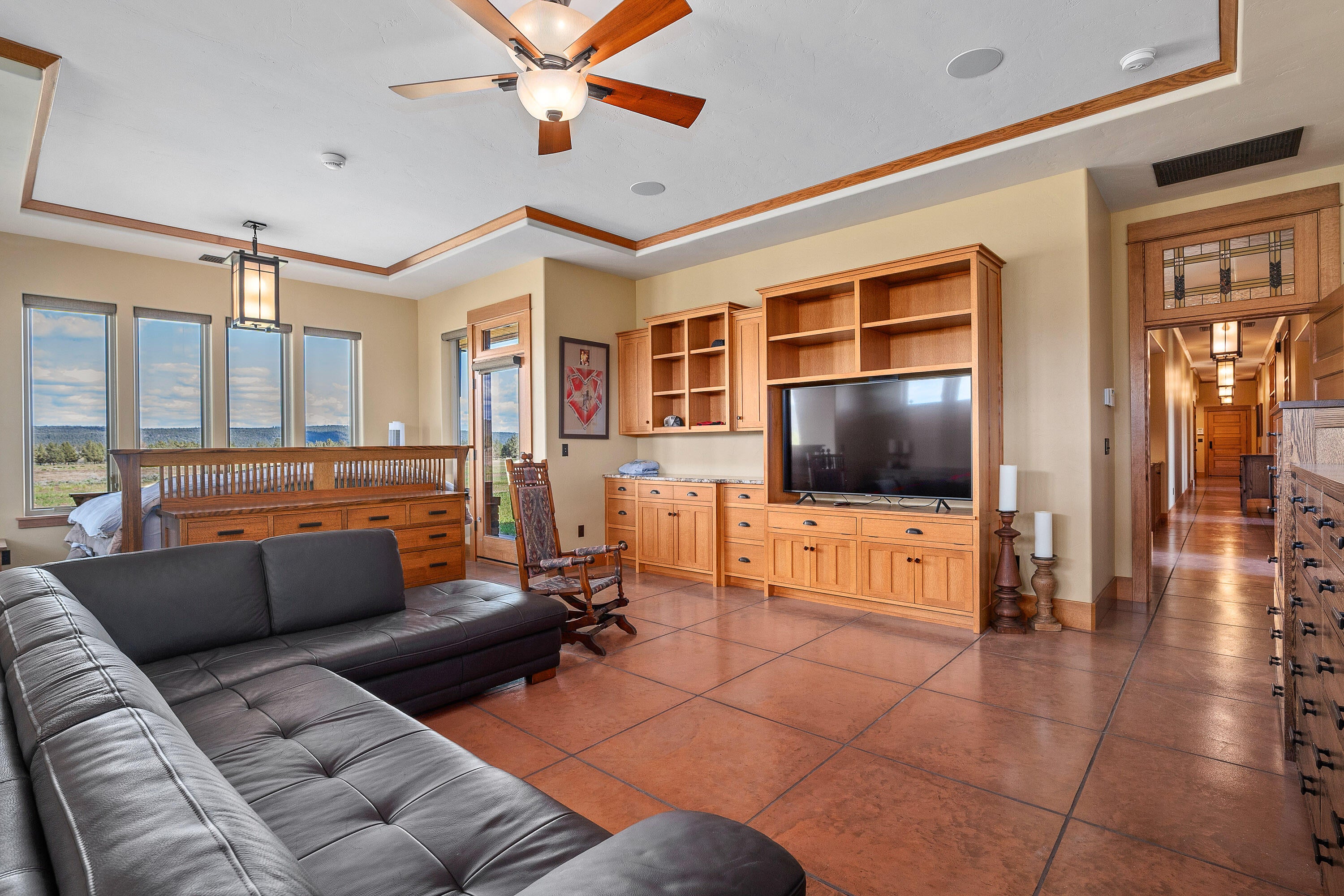 Bonanza, Oregon, 97623, United States, 3 Bedrooms Bedrooms, ,4 BathroomsBathrooms,Residential,Active,1876681