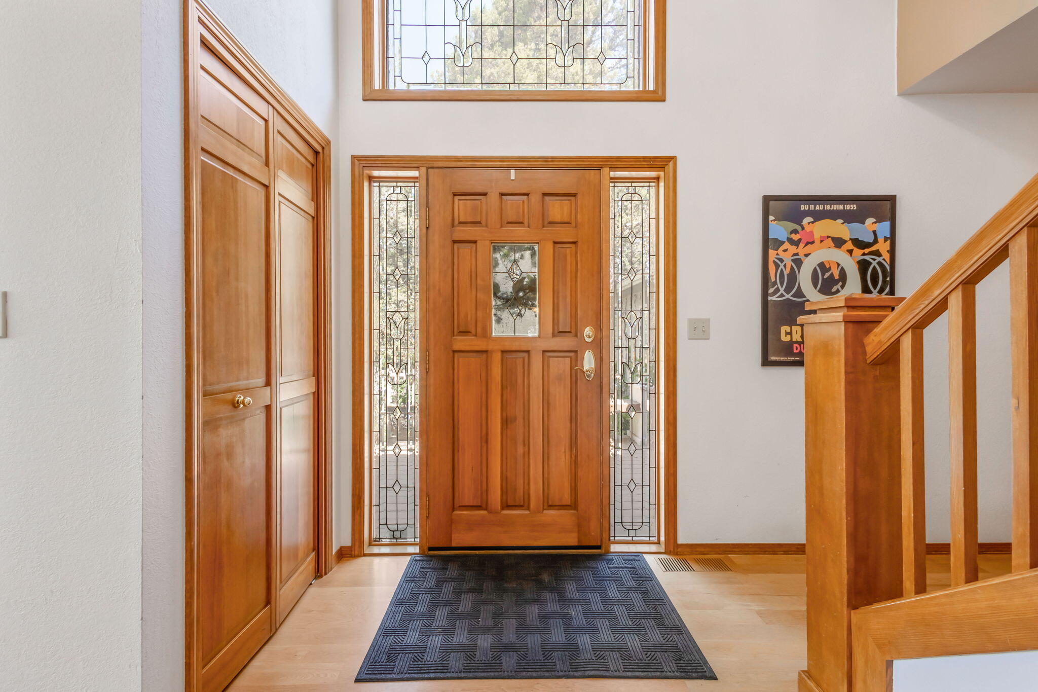 Bend, Oregon, 97702, United States, 4 Bedrooms Bedrooms, ,3 BathroomsBathrooms,Residential,Active,1907972