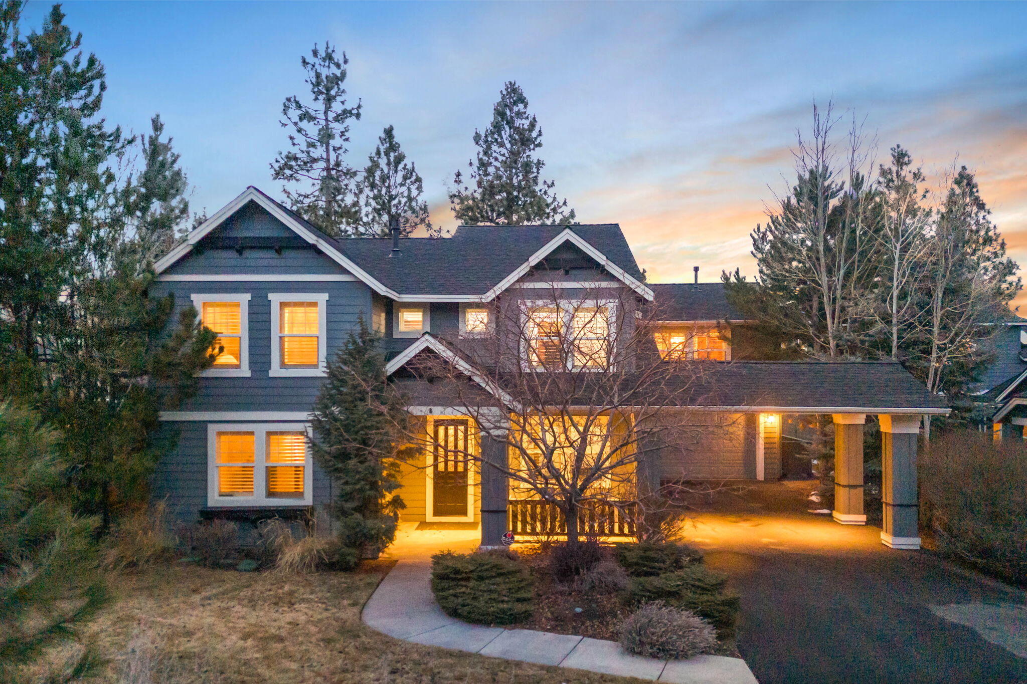 Bend, Oregon, 97702, United States, 4 Bedrooms Bedrooms, ,5 BathroomsBathrooms,Residential,Active,1726847