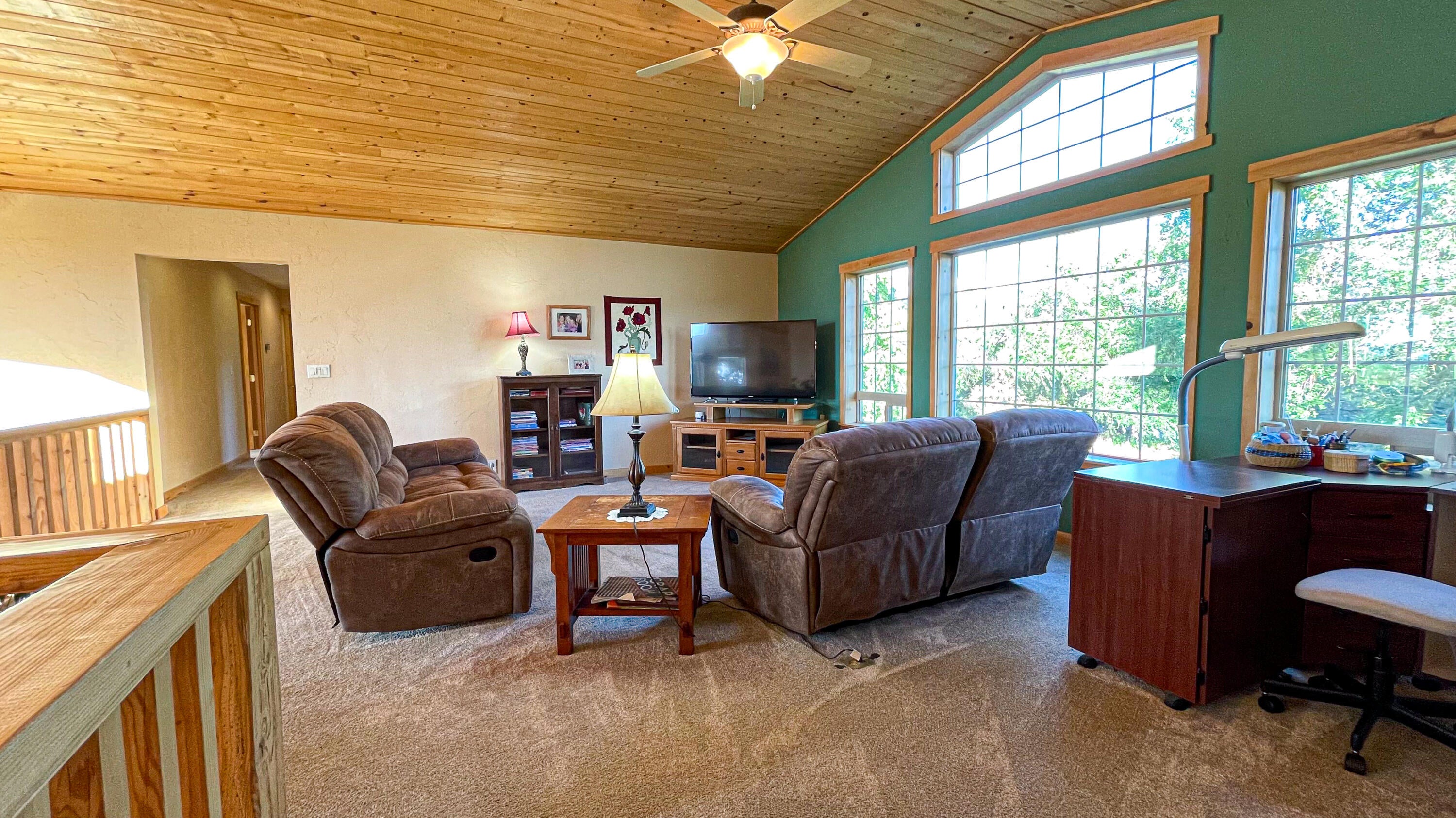 Powell Butte, Oregon, 97753, United States, ,3 BathroomsBathrooms,Residential,Active,1769369