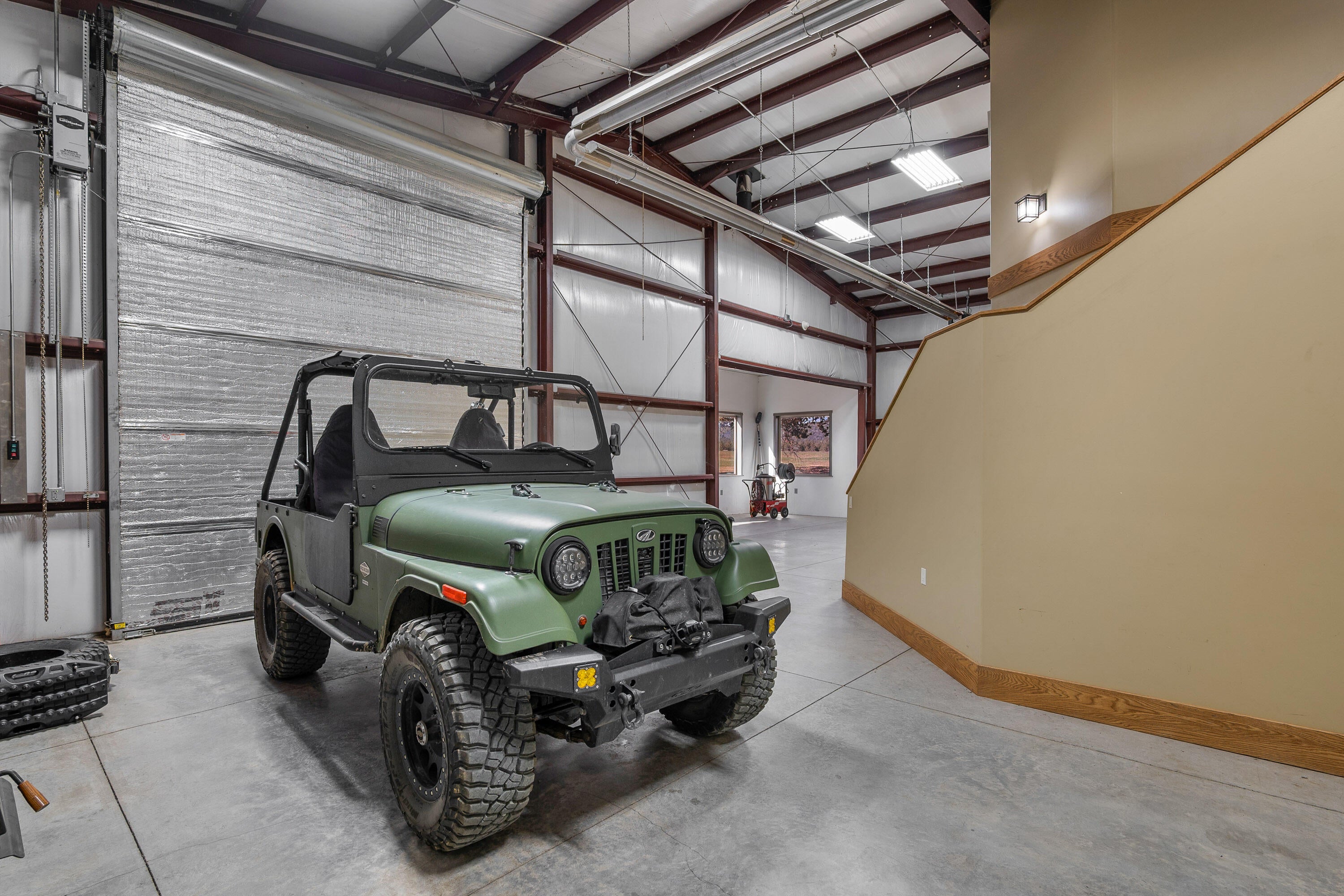 Bonanza, Oregon, 97623, United States, 3 Bedrooms Bedrooms, ,4 BathroomsBathrooms,Residential,Active,1876681