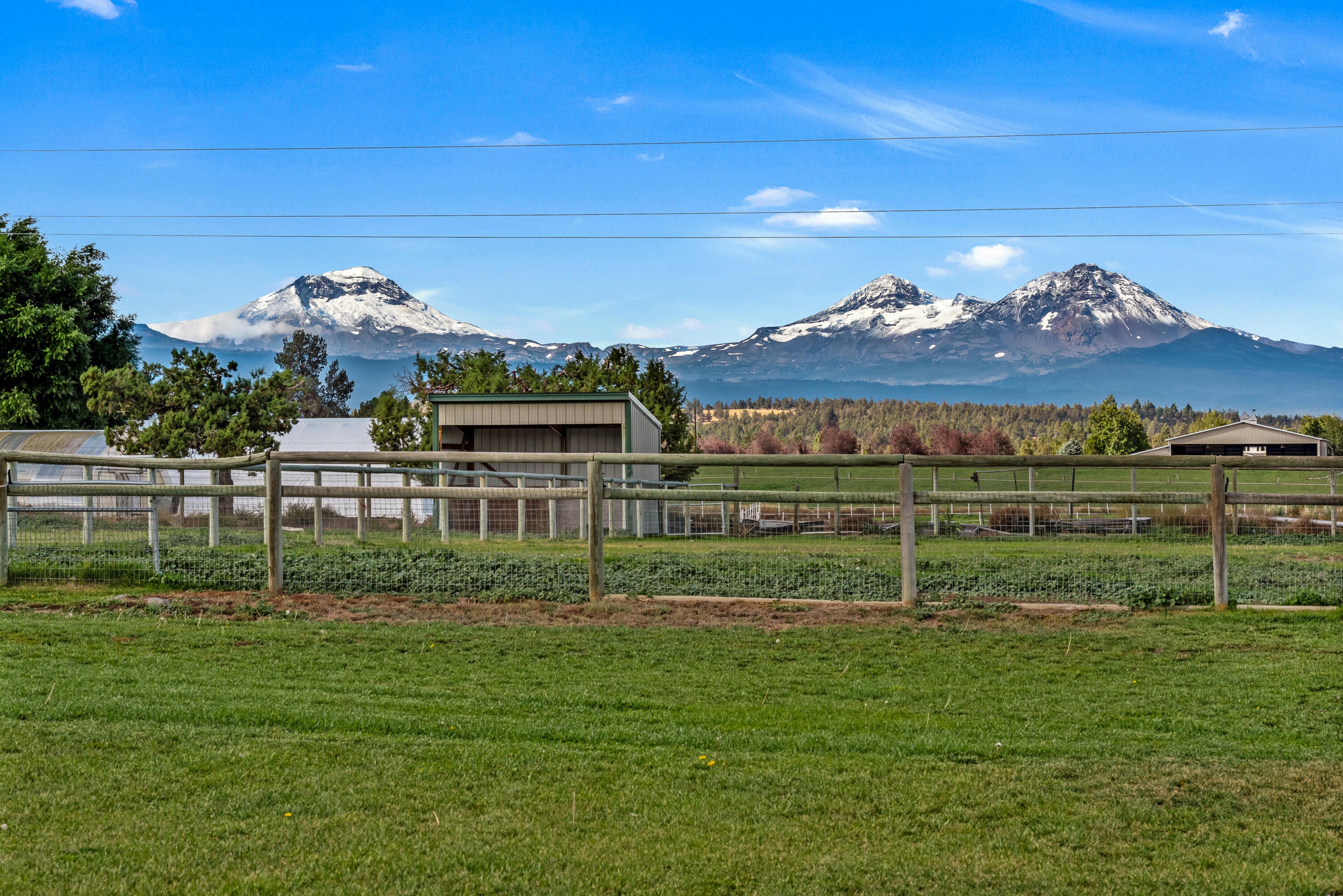 Bend, Oregon, 97703, United States, 3 Bedrooms Bedrooms, ,3 BathroomsBathrooms,Residential,Active,1953693